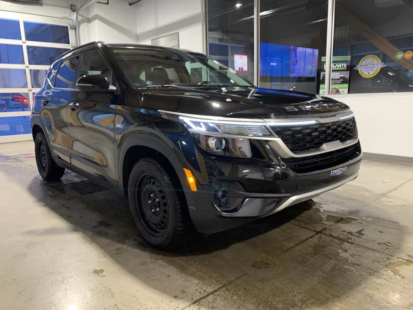 2021 Kia SELTOS S EX - Image 4