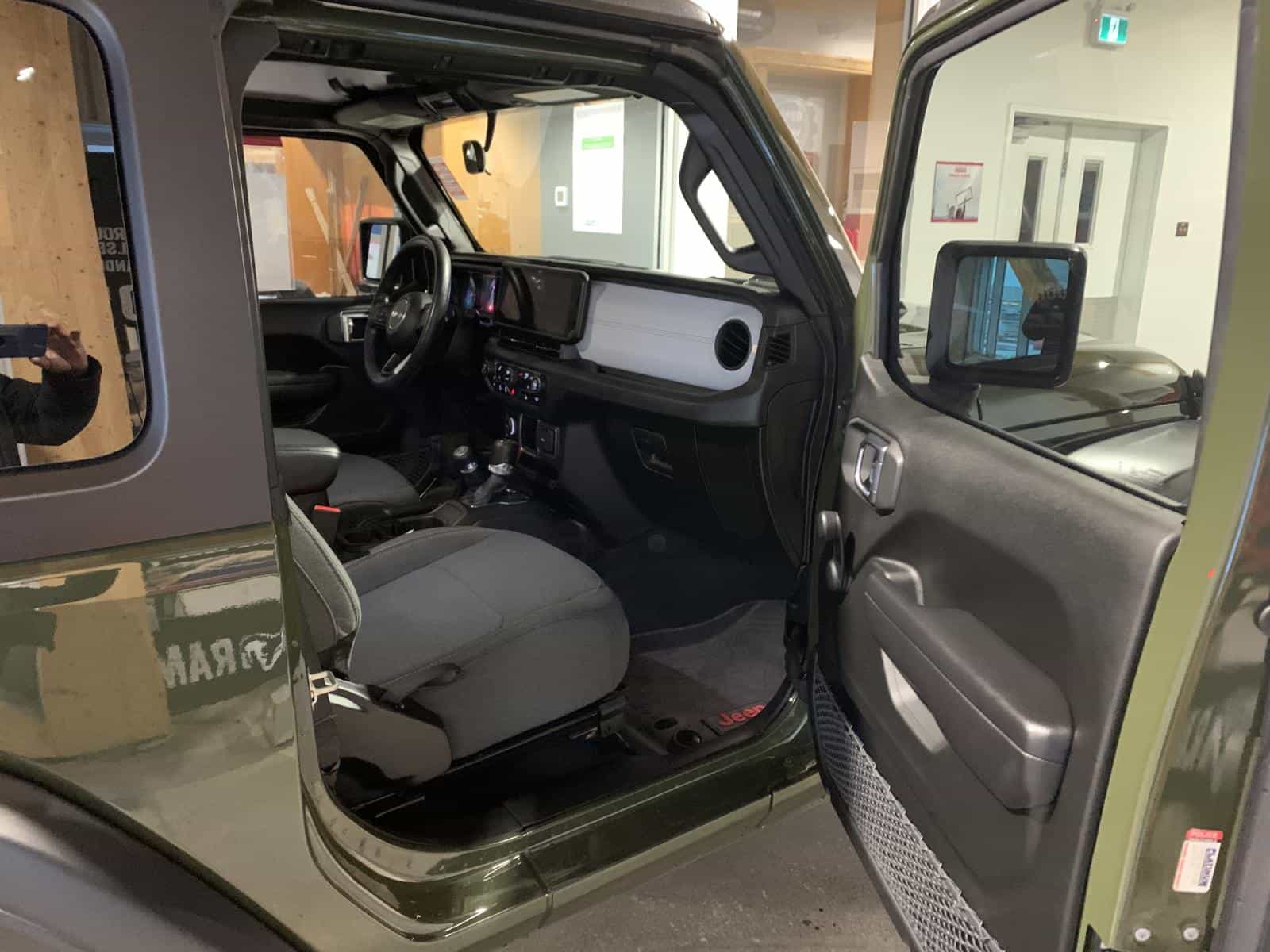 2024 Jeep Wrangler Sport Sport - Image 8