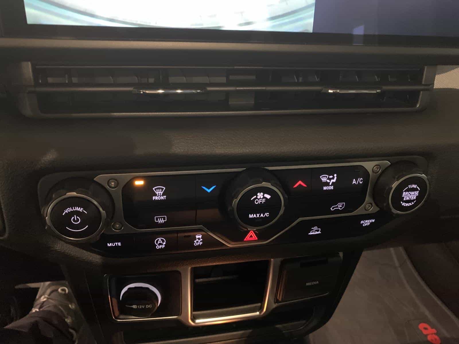 2024 Jeep Wrangler Sport Sport - Image 16