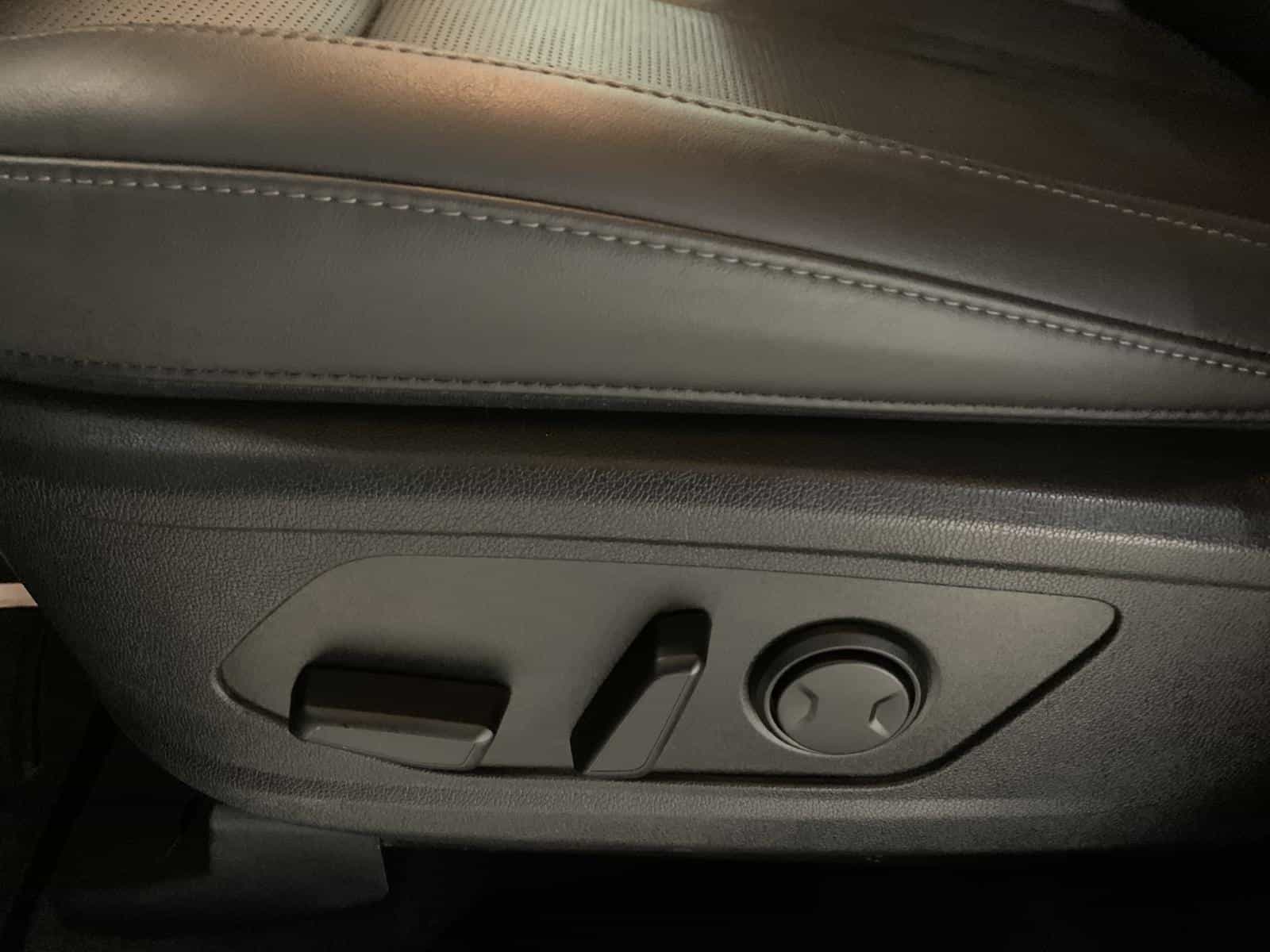 2024 Kia Sorento EX - Image 10