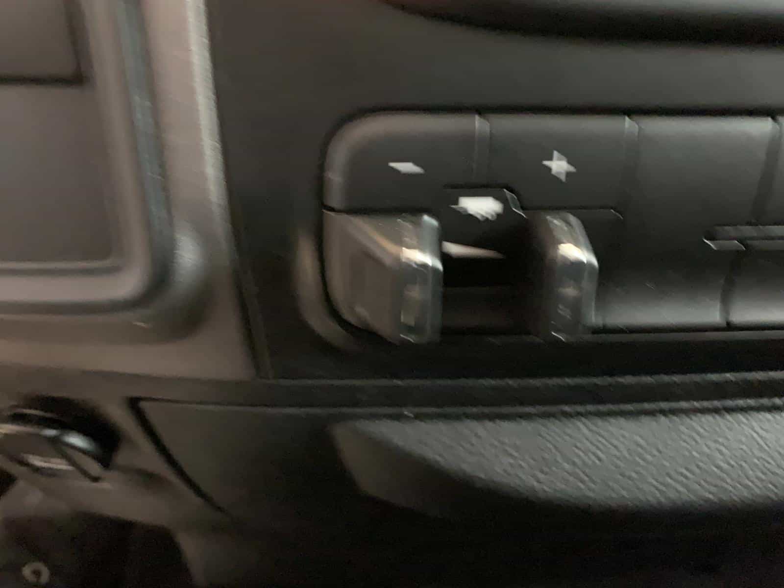 2018 RAM 1500 ST - Image 25