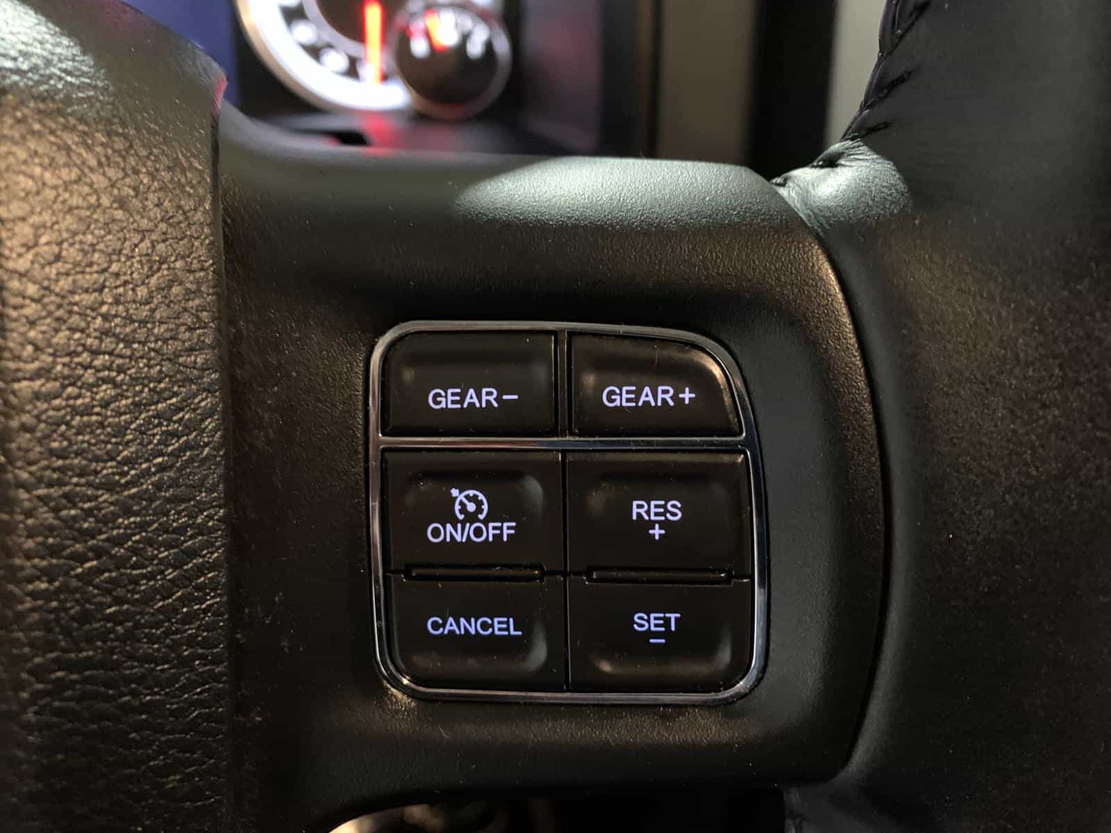 2017 RAM 1500 SLT - Image 20