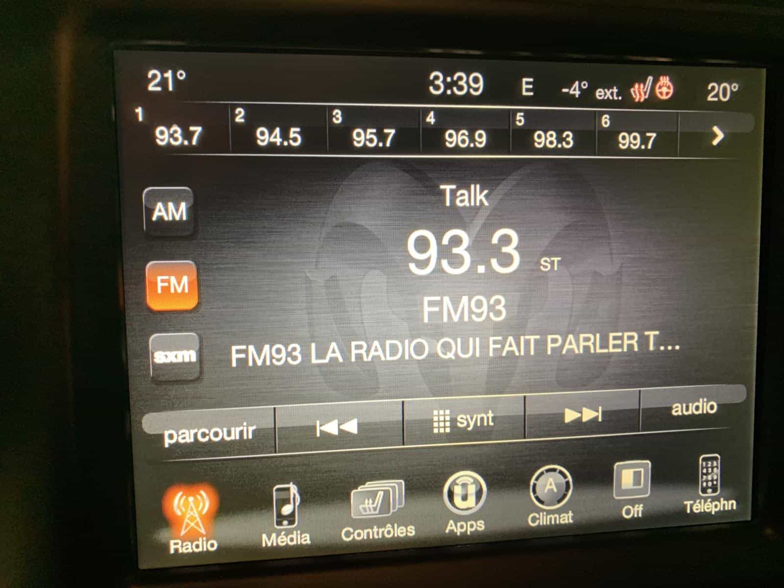 2017 RAM 1500 SLT - Image 29