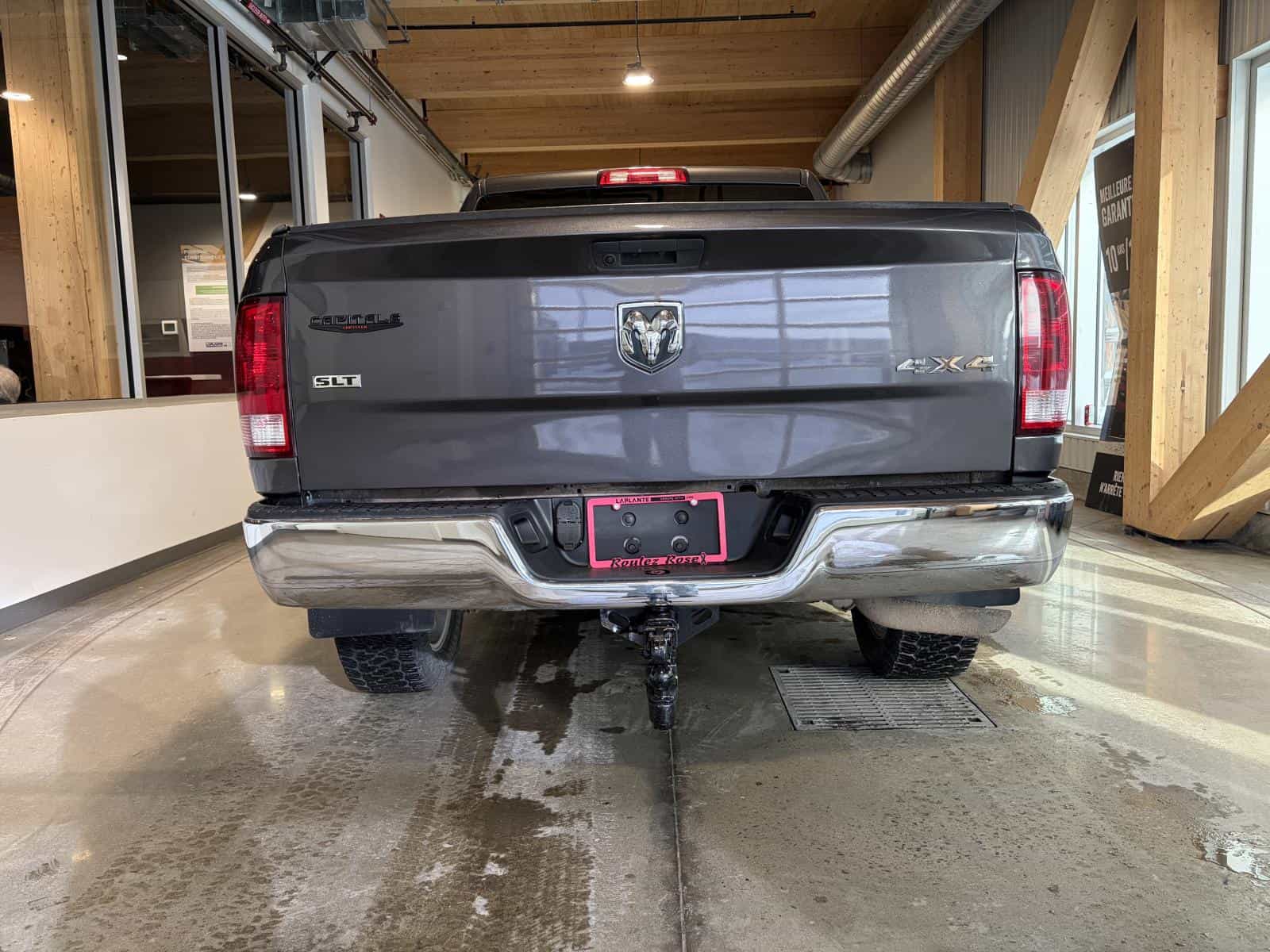 2023 RAM 1500 Classic SLT - Image 3