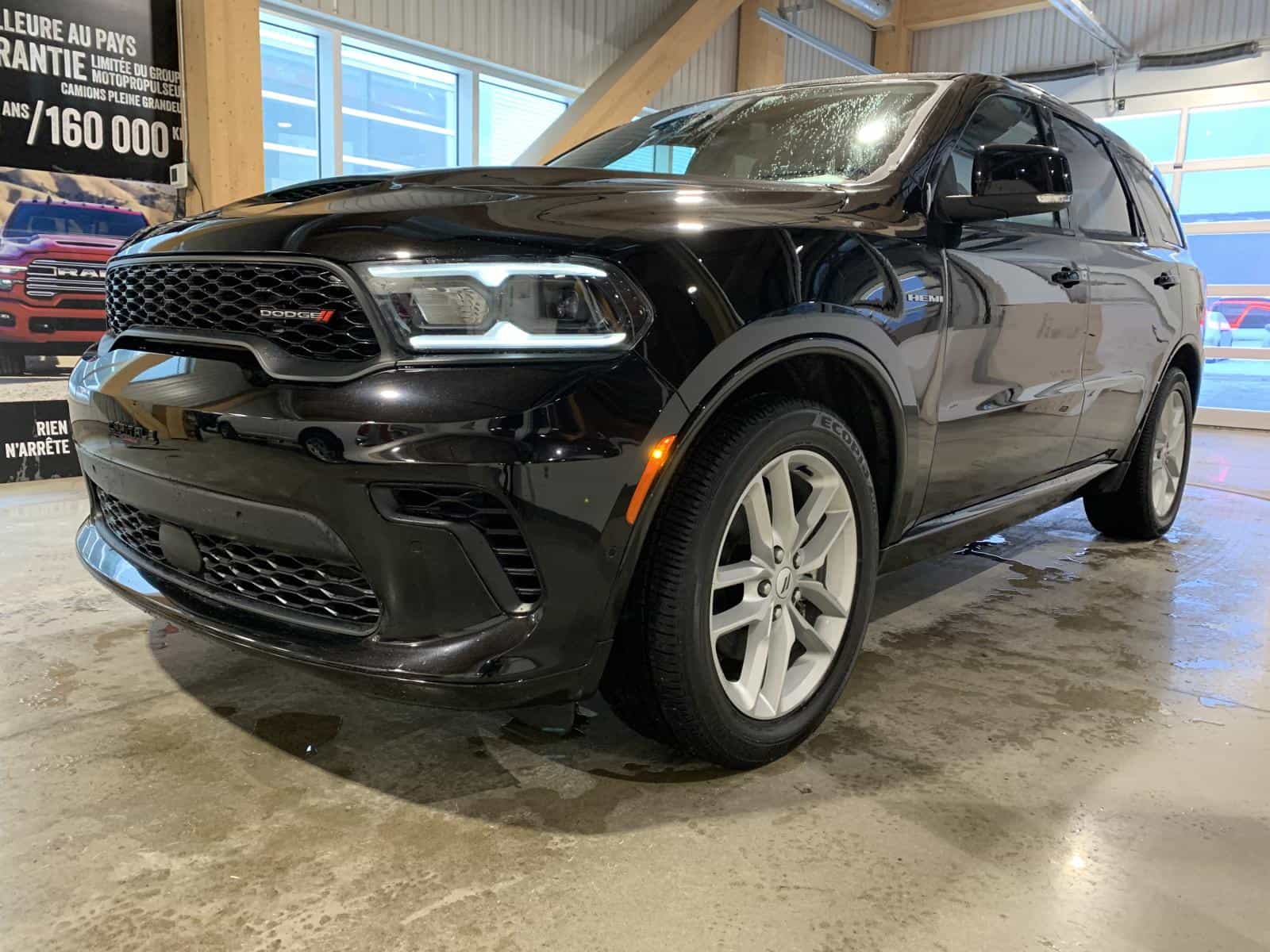 2025 Dodge Durango R/T - Image 1