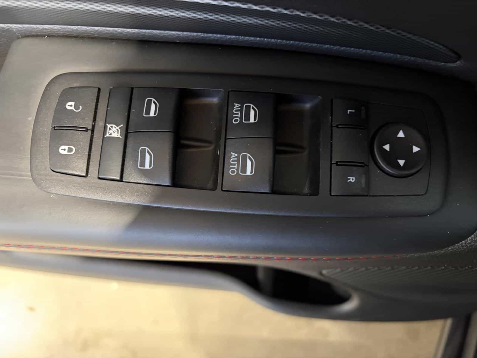 Image 18 Dodge Durango R/T 2025