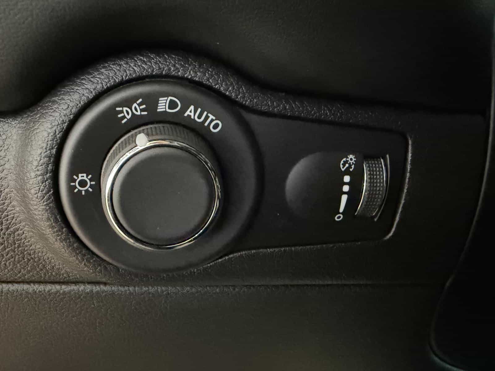 2025 Dodge Durango R/T - Image 20