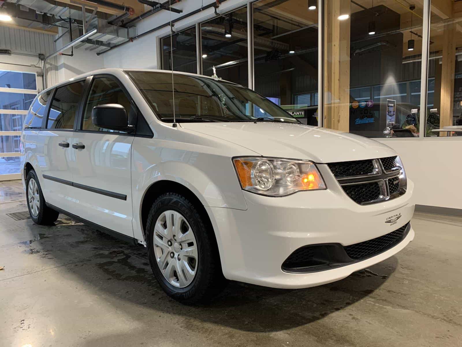 Image 4 Dodge Grand Caravan Canada Value Package 2017