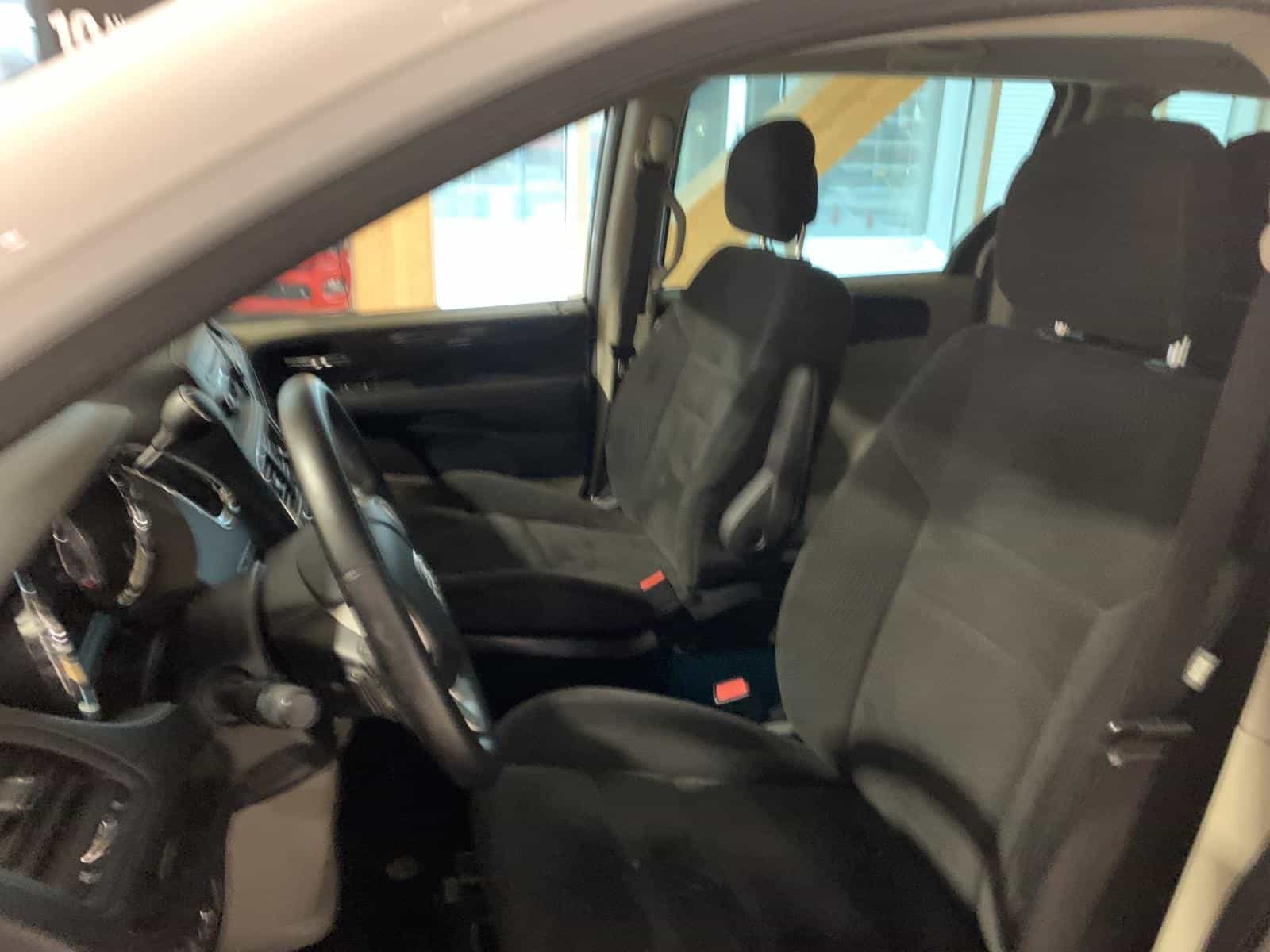 Image 10 Dodge Grand Caravan Canada Value Package 2017