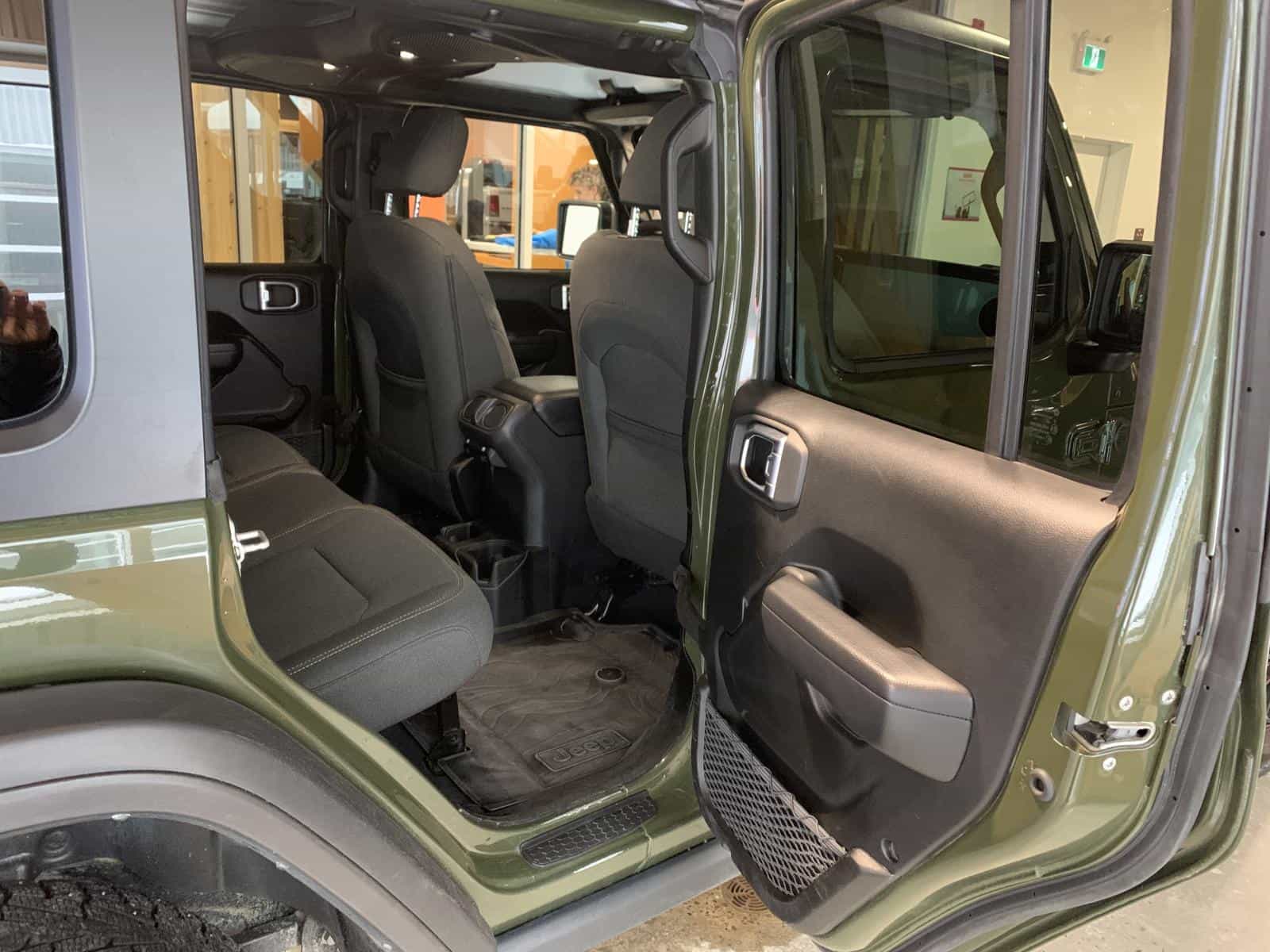 Image 9 Jeep Wrangler Willys 2024