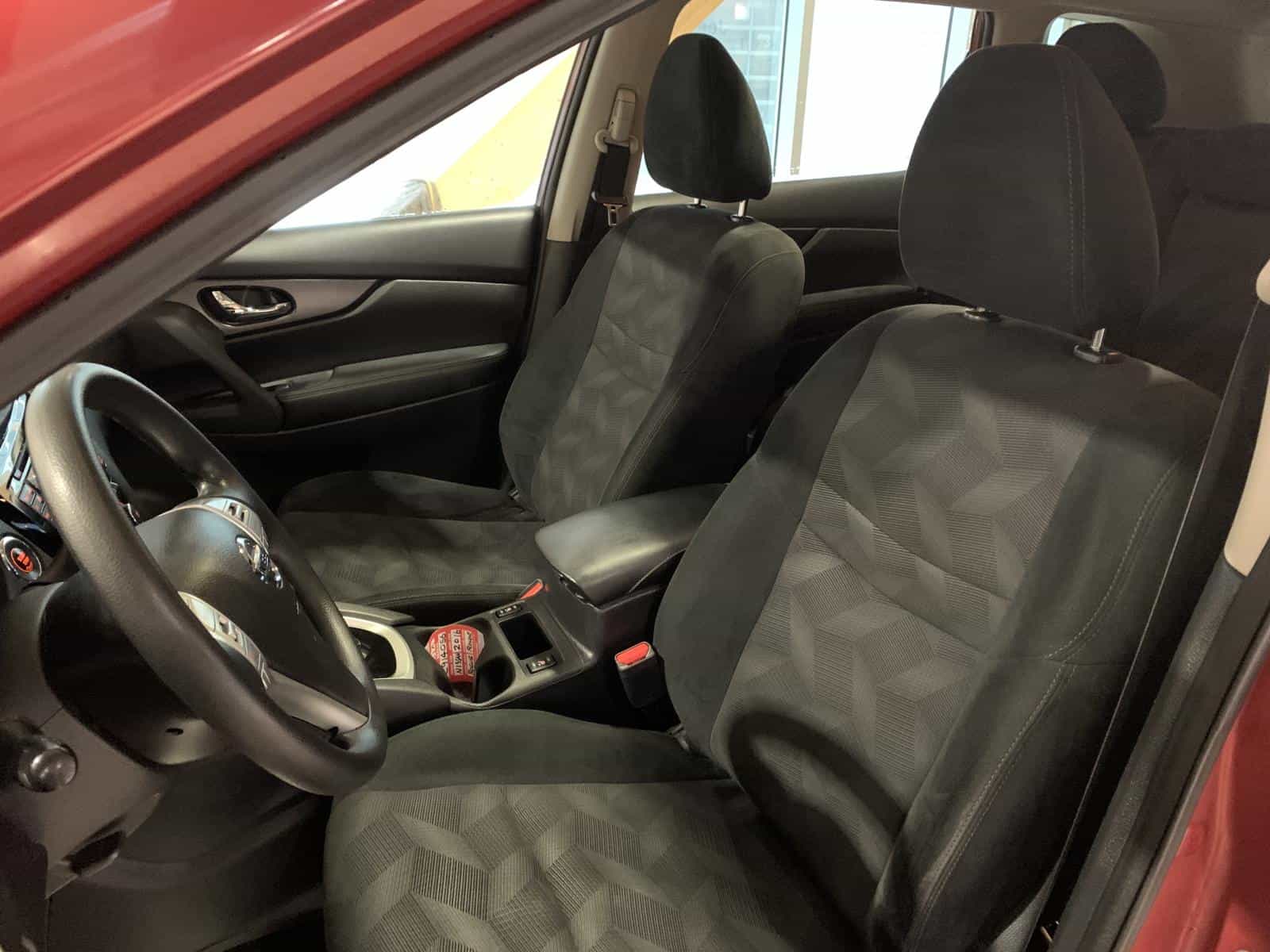 Image 12 Nissan Rogue SV 2016