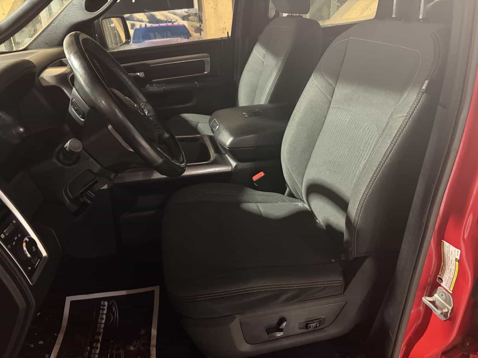 2022 RAM 1500 Warlock - Image 11