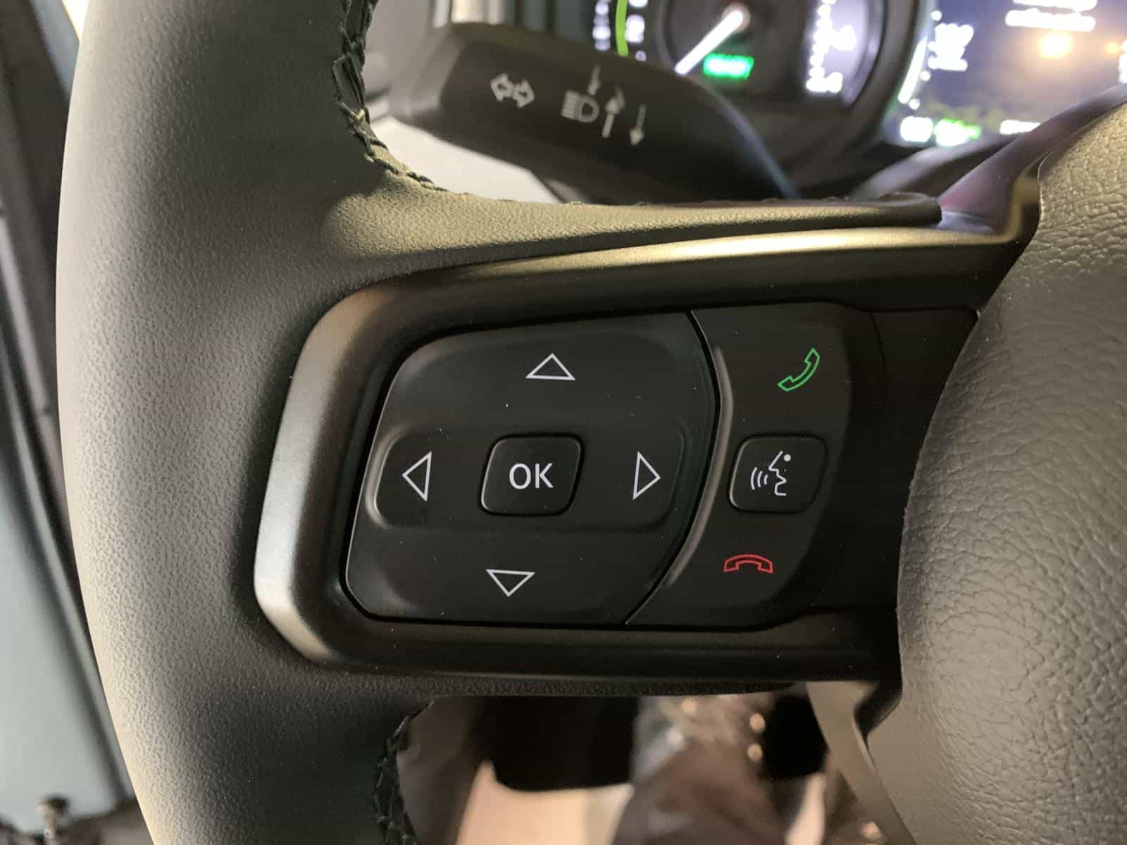 Image 21 Jeep Wrangler Sahara 4XE 2025