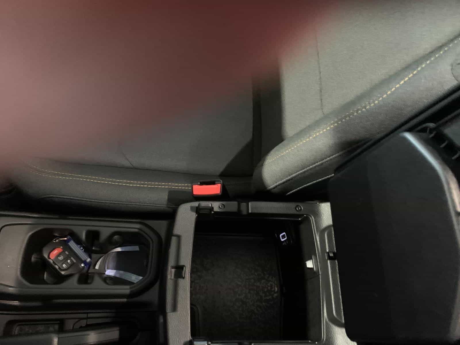 Image 31 Jeep Wrangler Sahara 4XE 2025