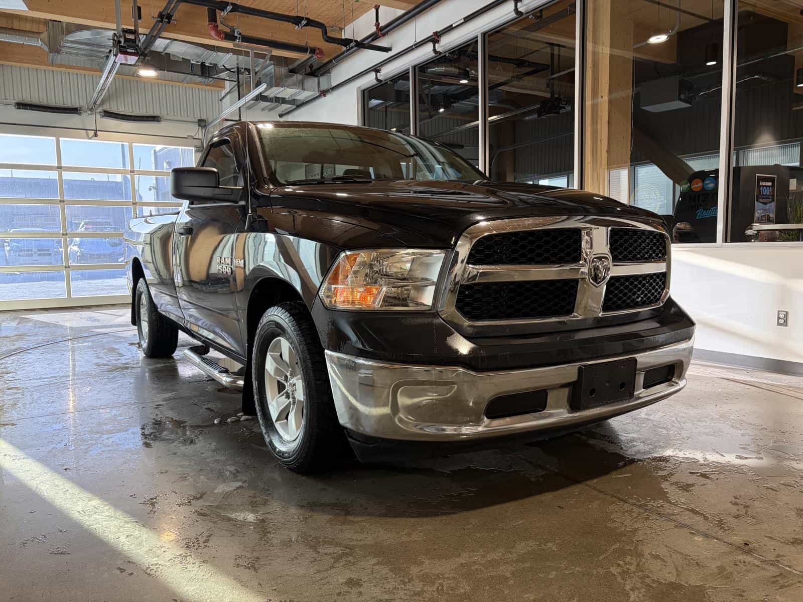 Image 3 RAM 1500 ST 2015