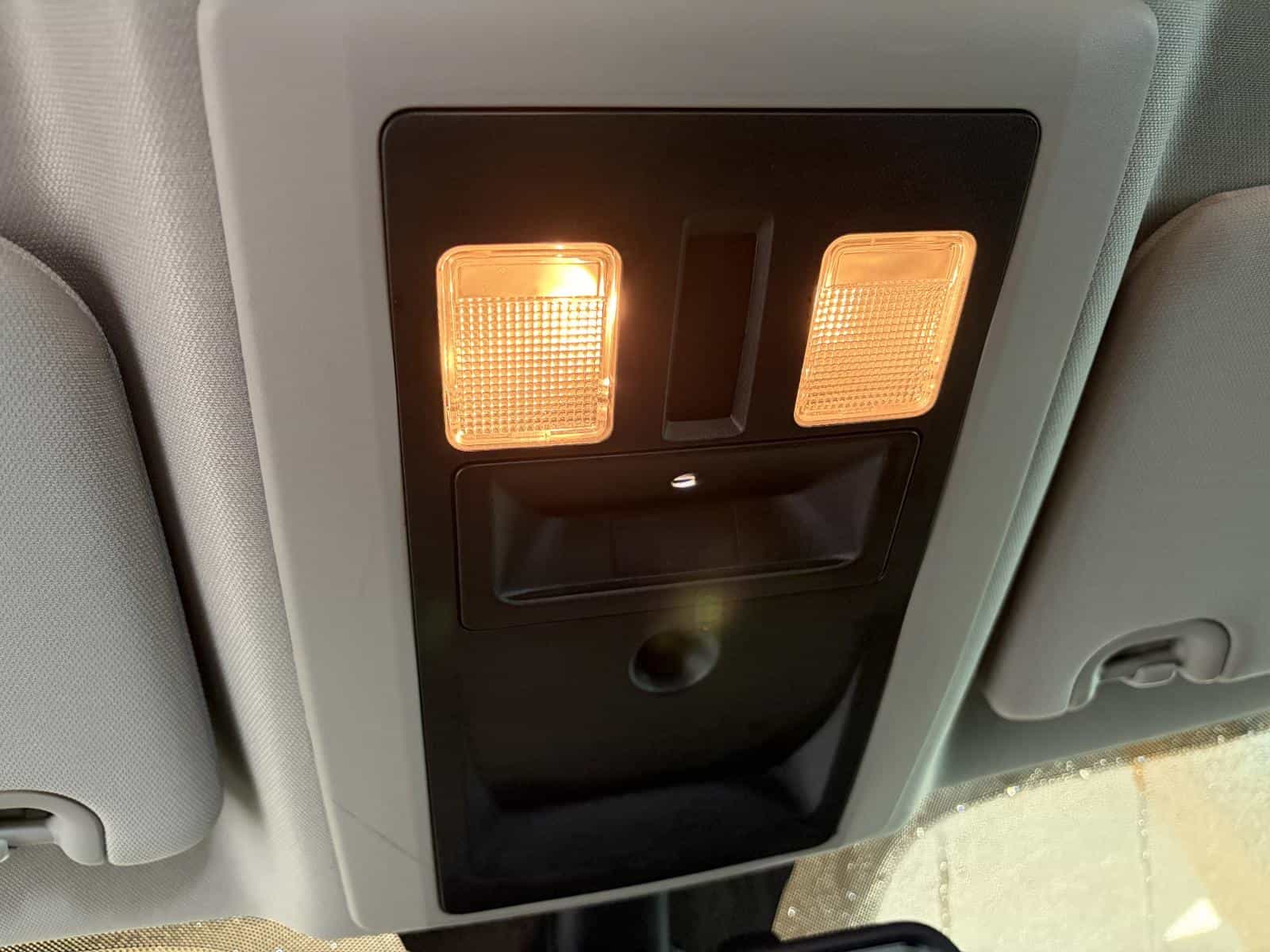 2015 RAM 1500 ST - Image 17