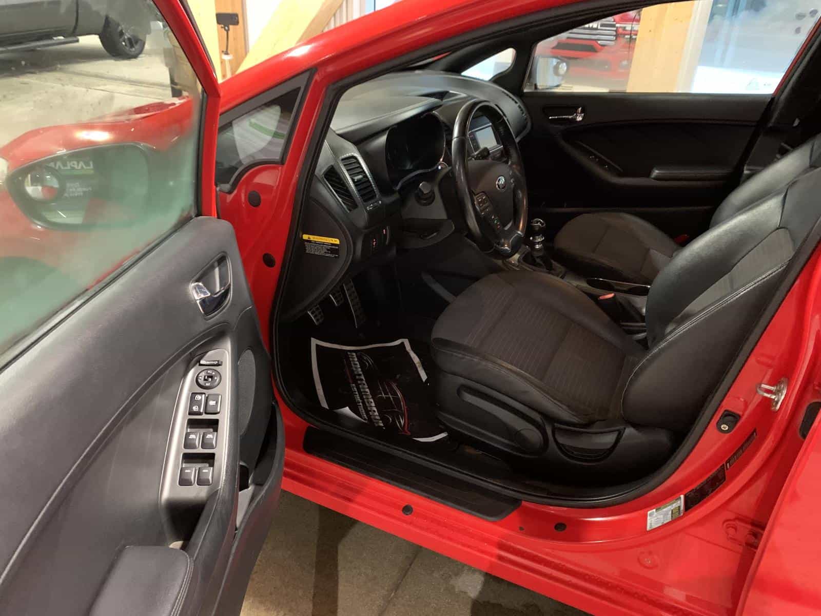 2014 Kia Forte SX - Image 8