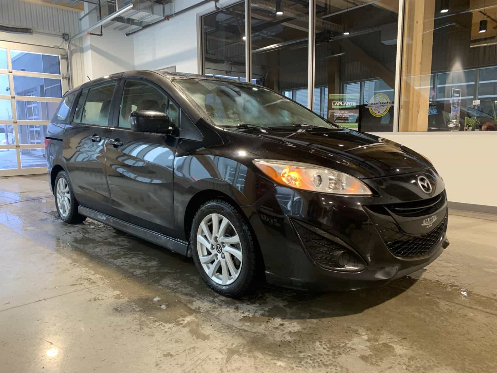 2015 Mazda 5 GS - Image 4