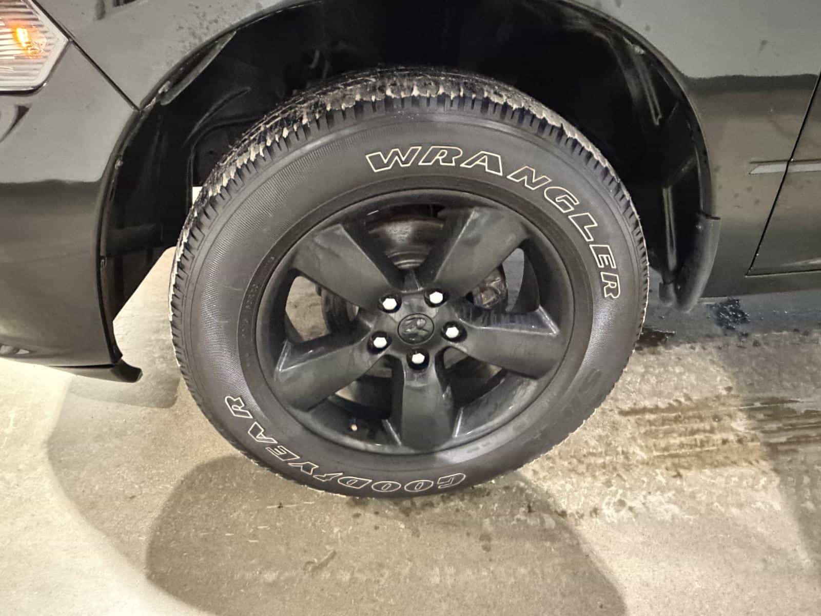 Image 8 RAM 1500 Class Express 2021