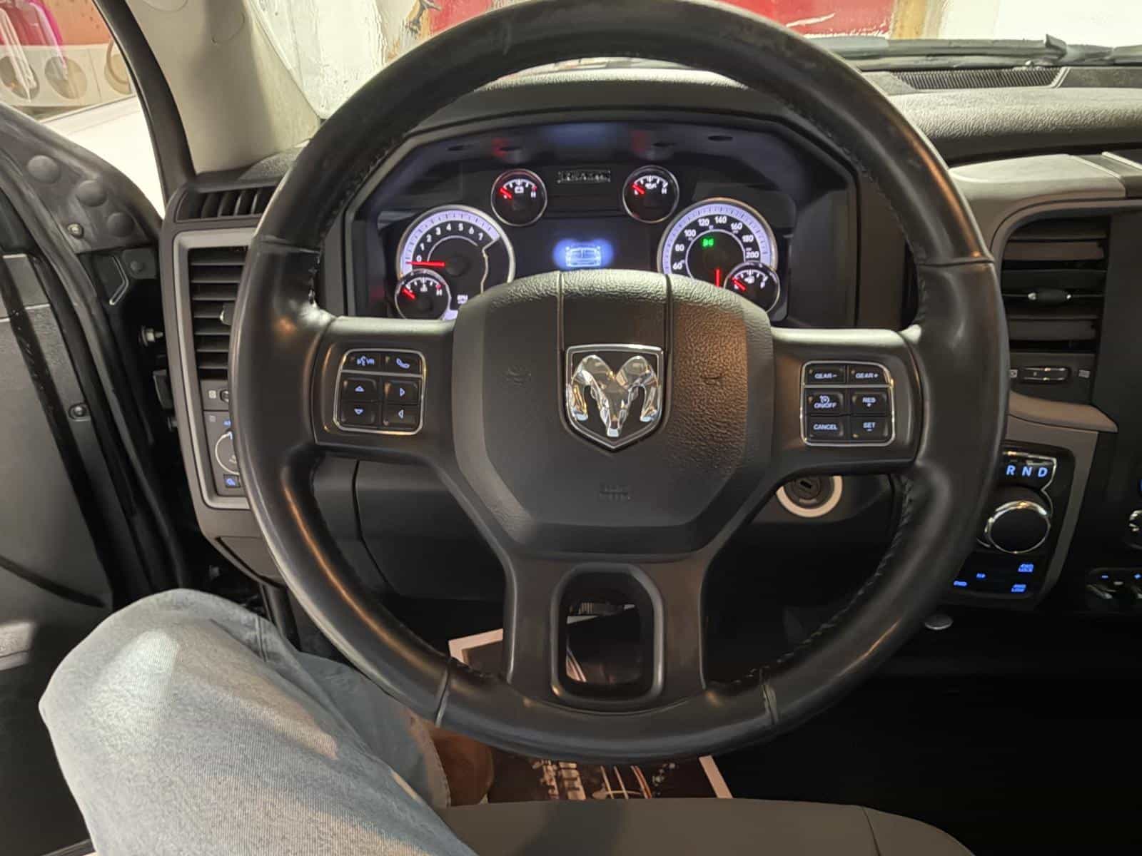 Image 17 RAM 1500 Class Express 2021