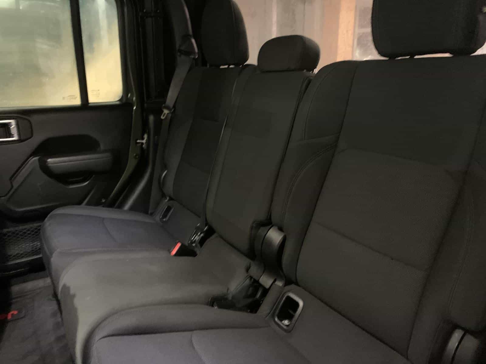 2022 Jeep Gladiator Willy's - Image 15