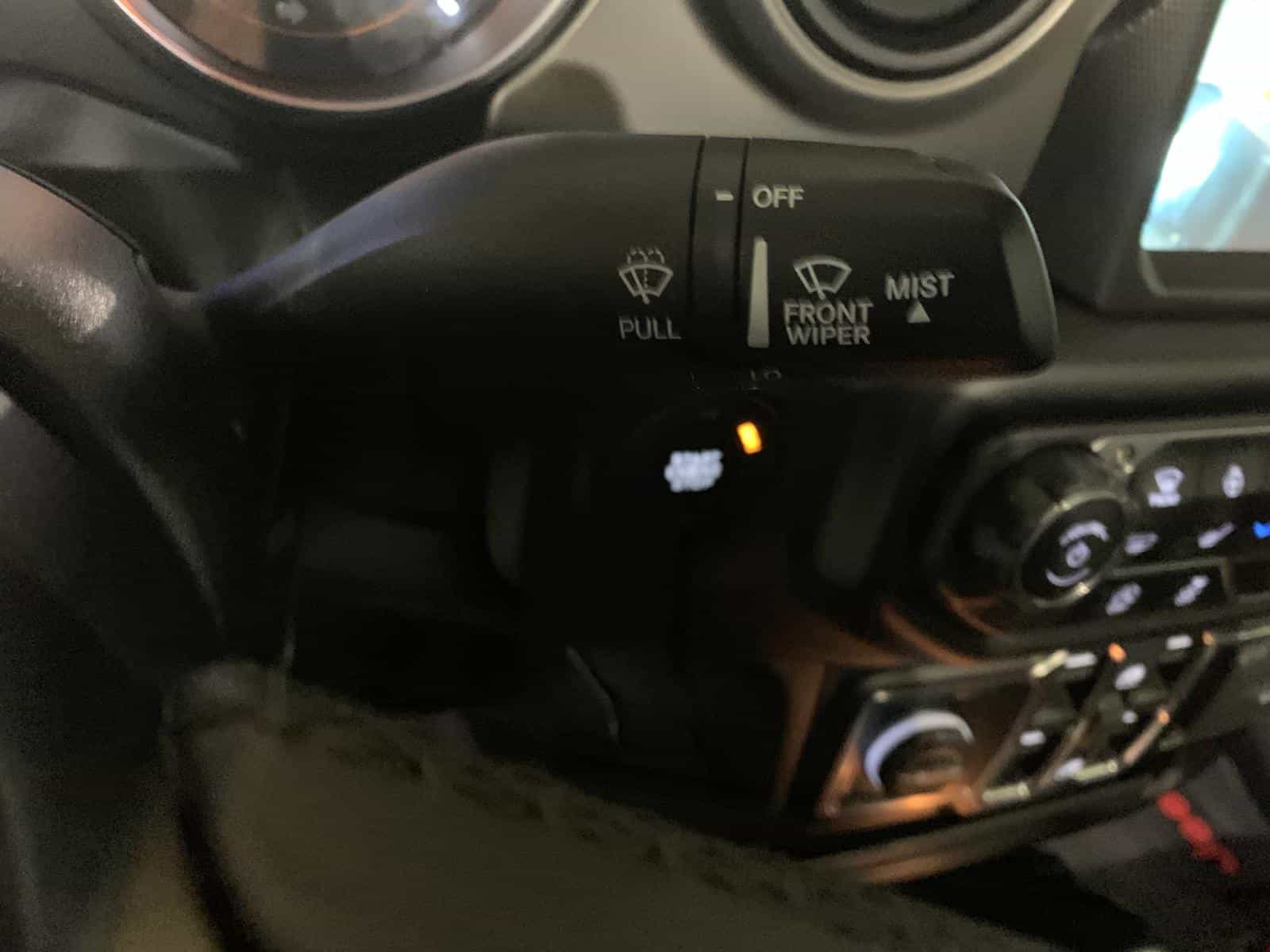 2022 Jeep Gladiator Willy's - Image 21