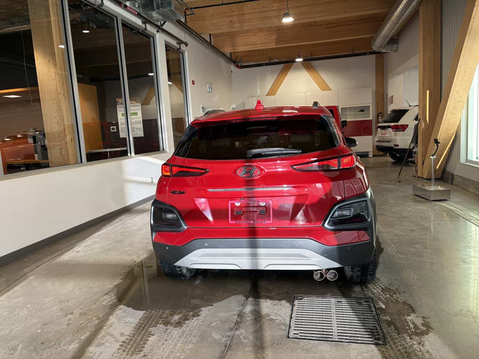 2020 Hyundai Kona Ultimate - Image 6