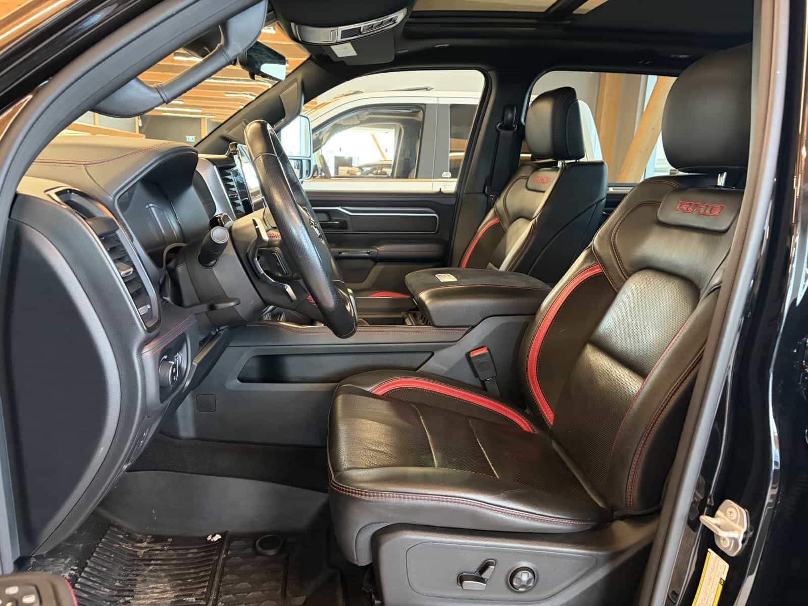 Image 20 RAM 1500 RHO 2025