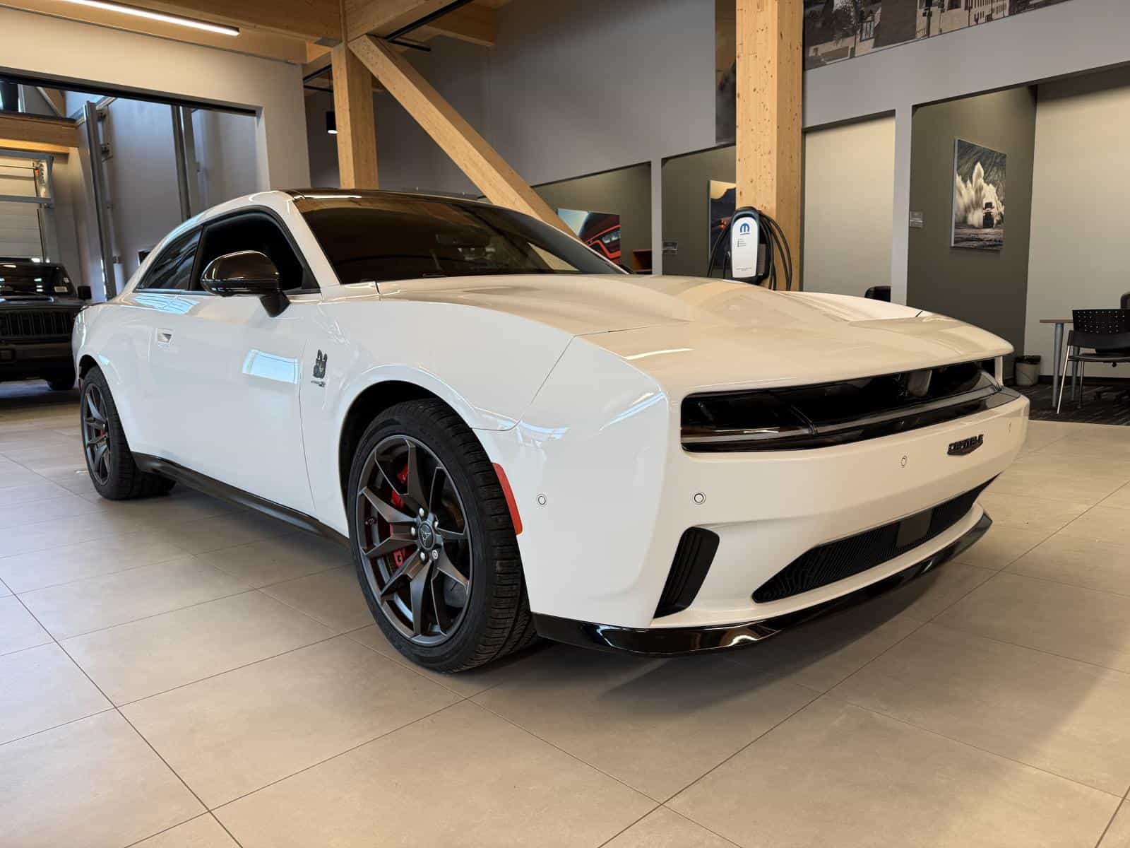 Image 2 Dodge Charger Daytona EV R/T 2024