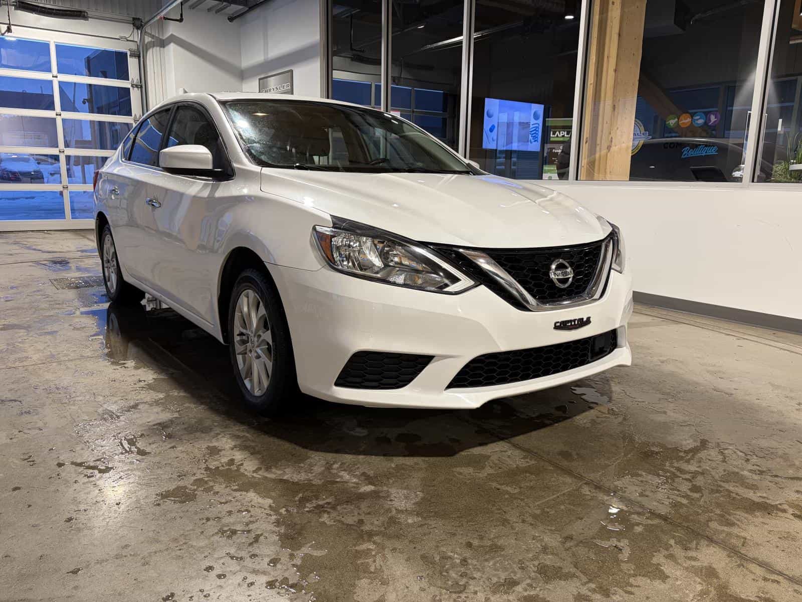 Image 5 Nissan Sentra SV 2018