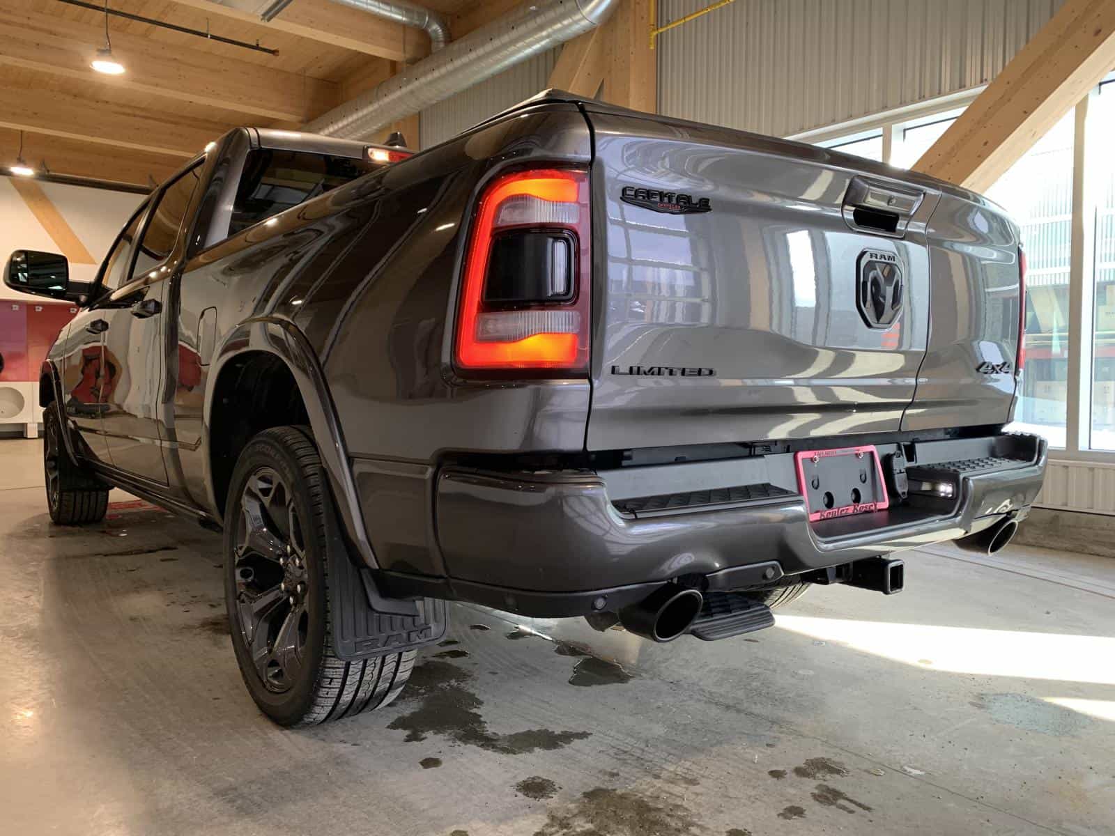 Image 3 RAM 1500 Limited 2021