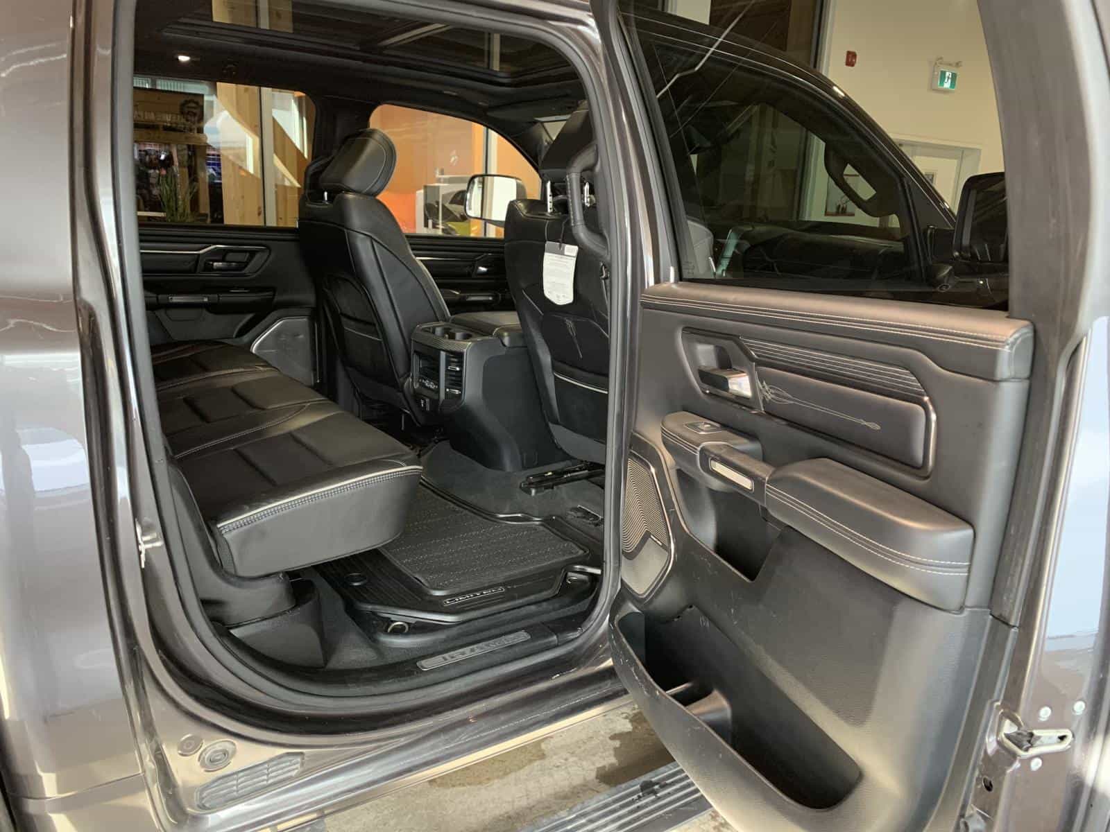 Image 10 RAM 1500 Limited 2021