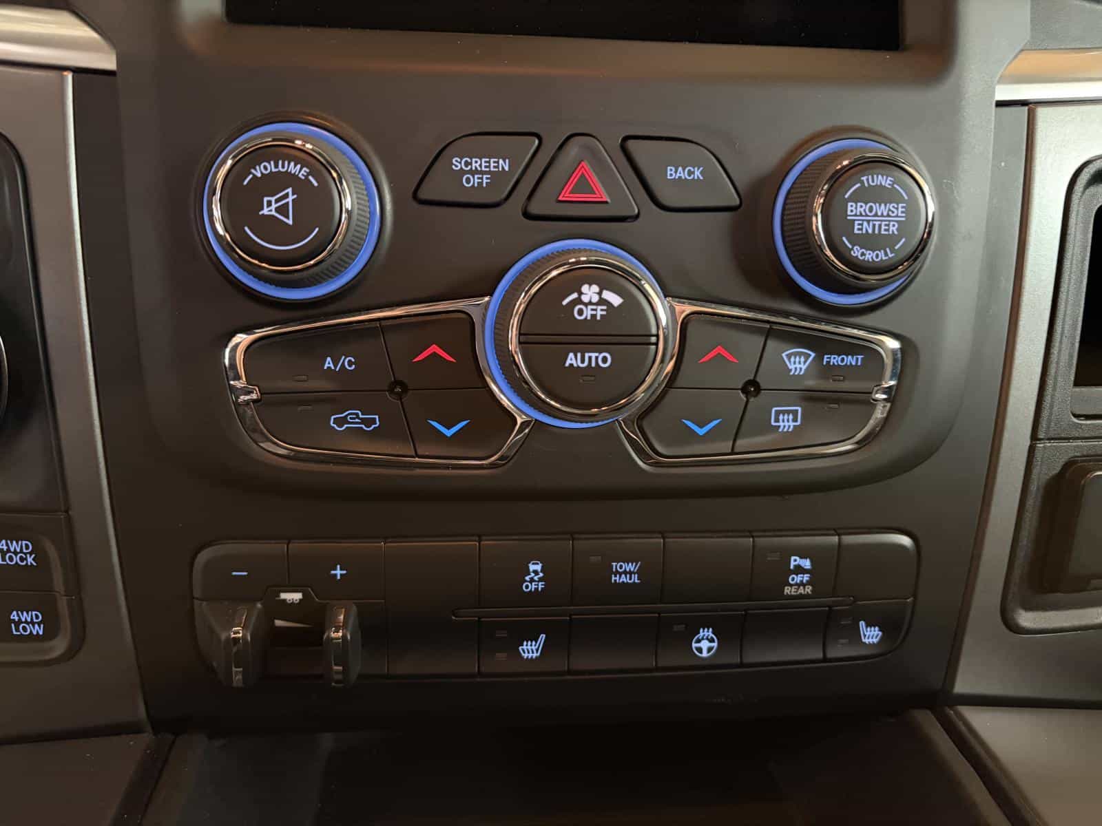 Image 21 RAM 1500 CLASSIC SLT Warlock 2022