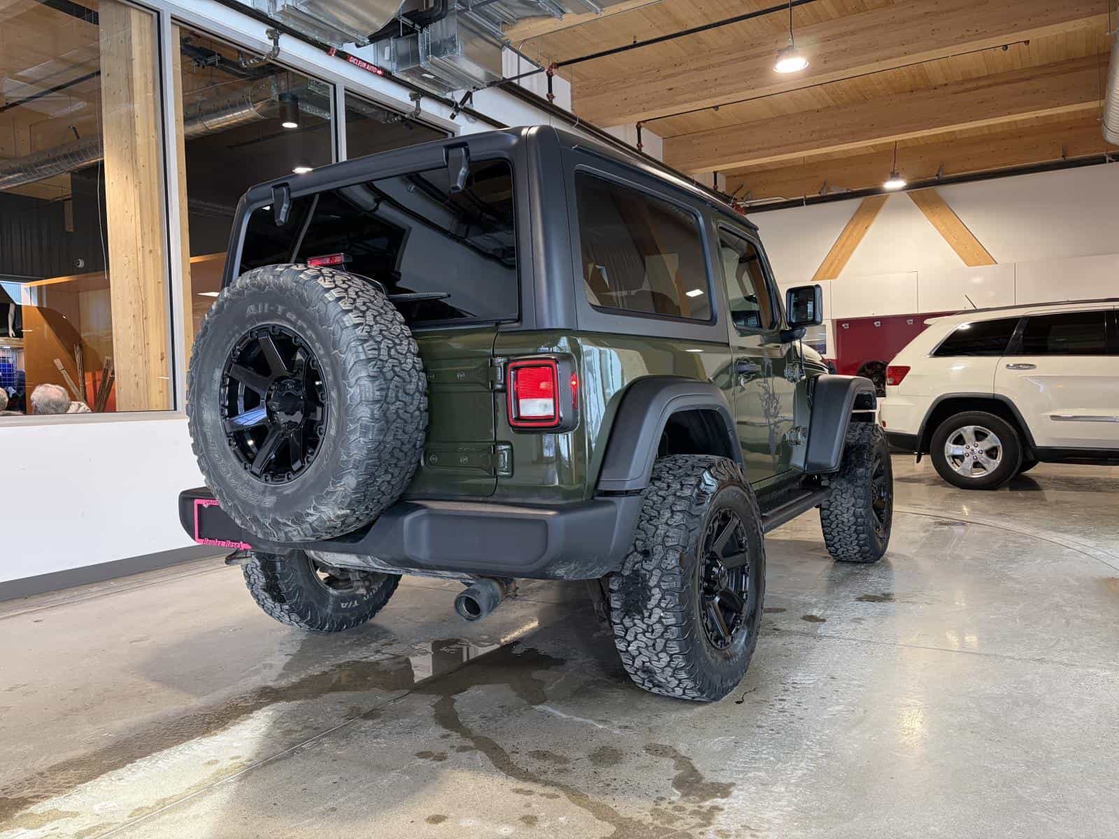 Image 5 Jeep Wrangler Sport 2021