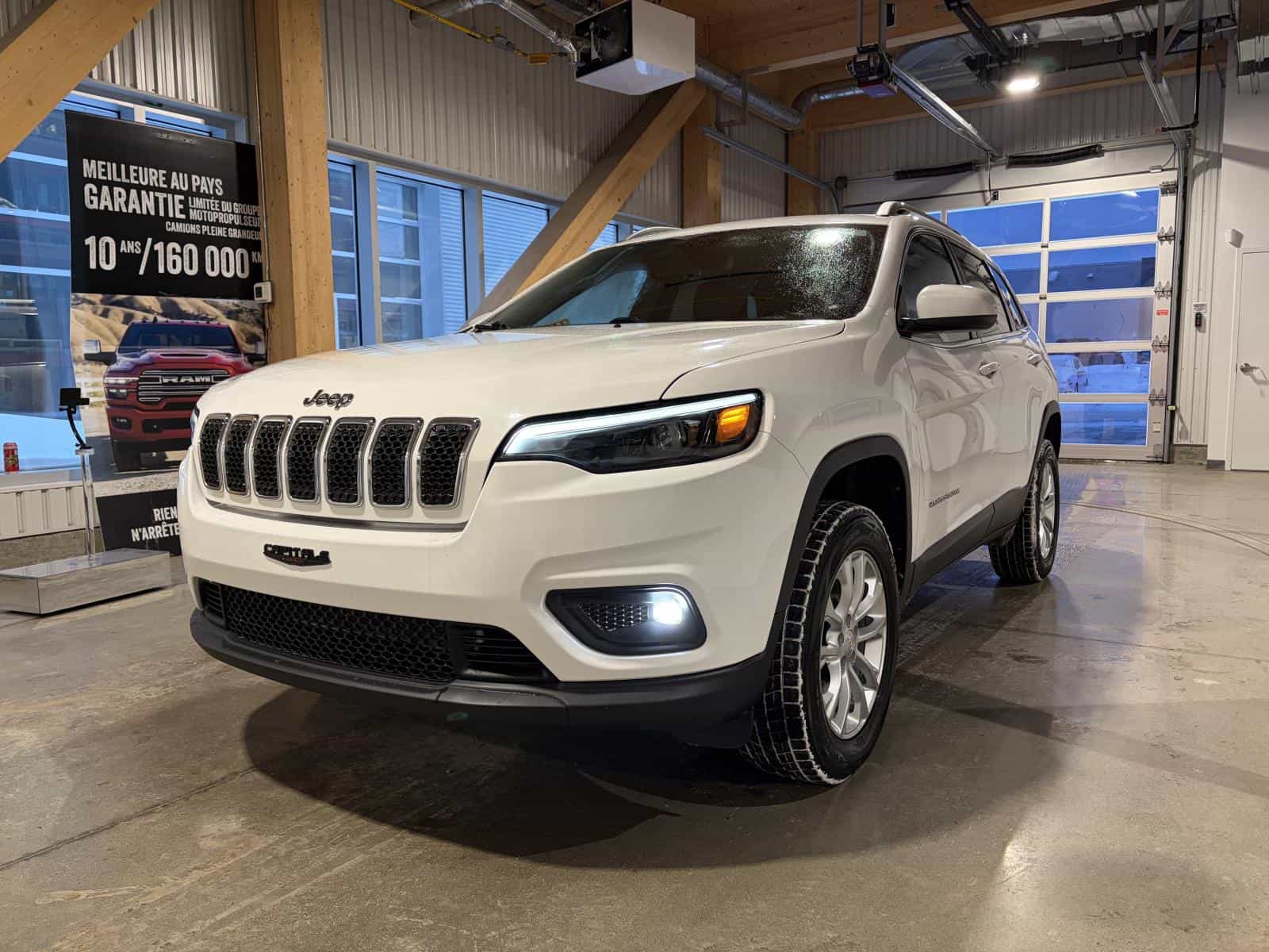 2019 Jeep Cherokee North - Image 1