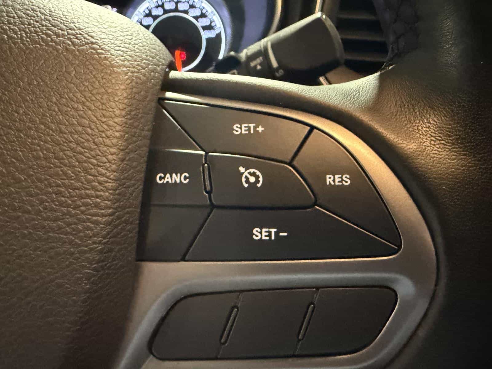 Image 16 Jeep Cherokee North 2019