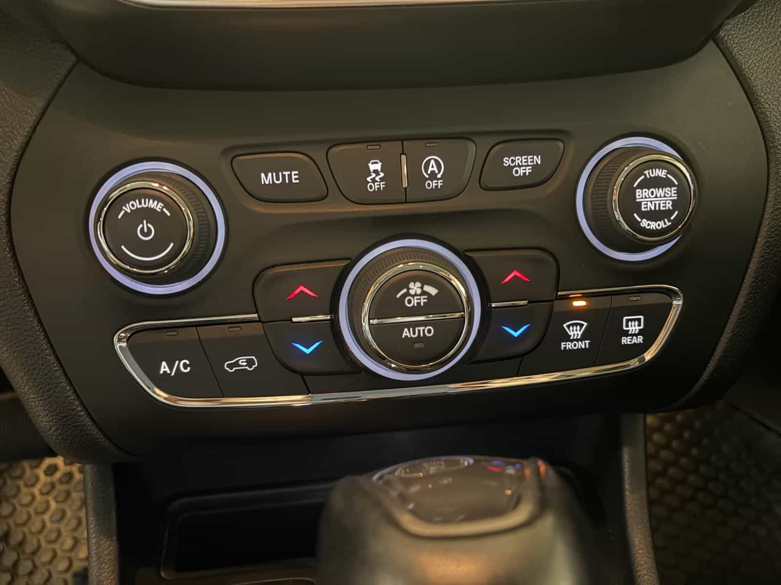 Image 19 Jeep Cherokee North 2019