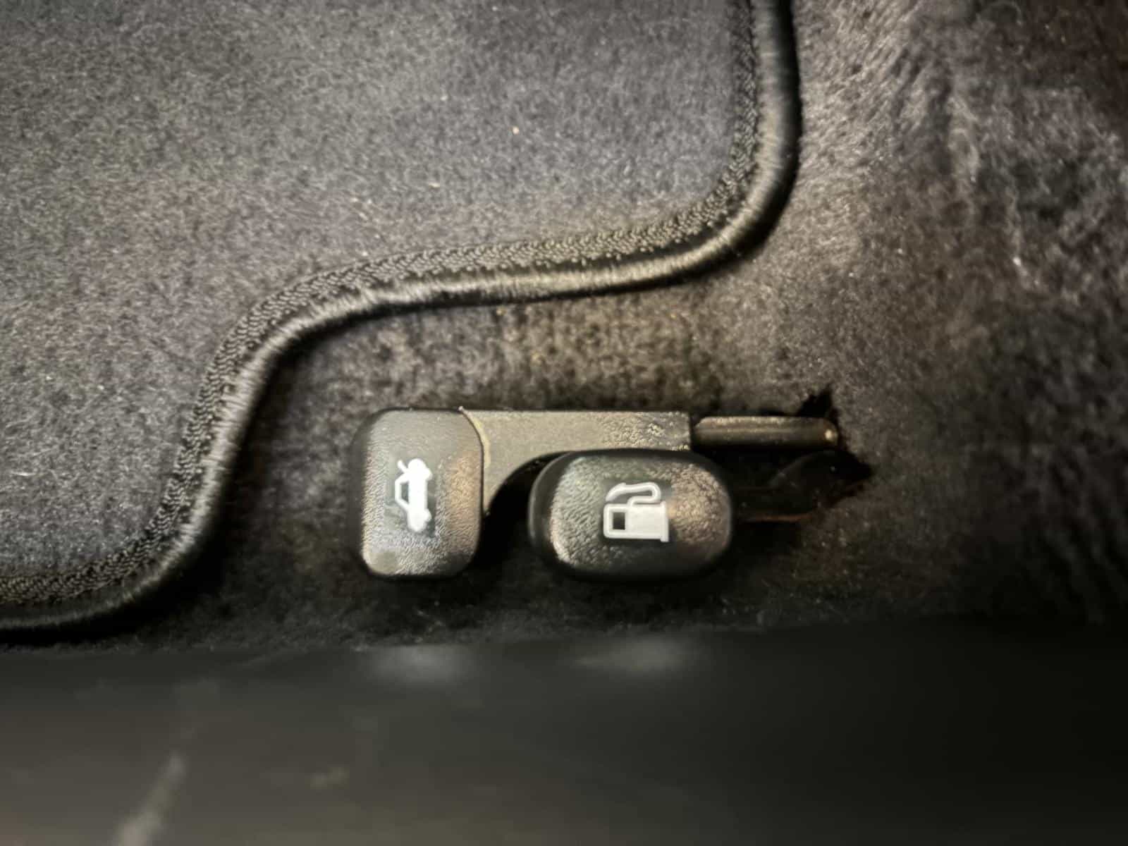 Image 13 Hyundai ELANTRA SEL/VALUE/LIMITED Preferred 2019