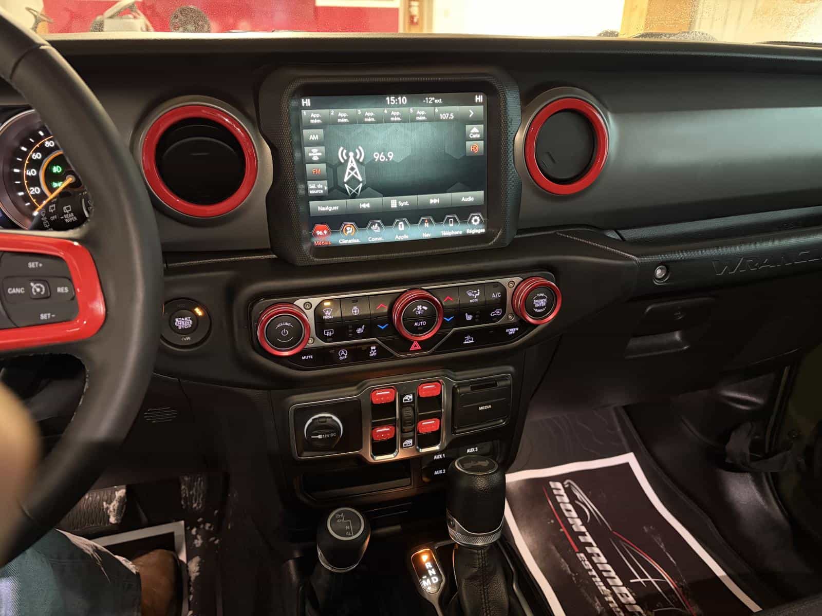 Image 19 Jeep Wrangler Sport 2023