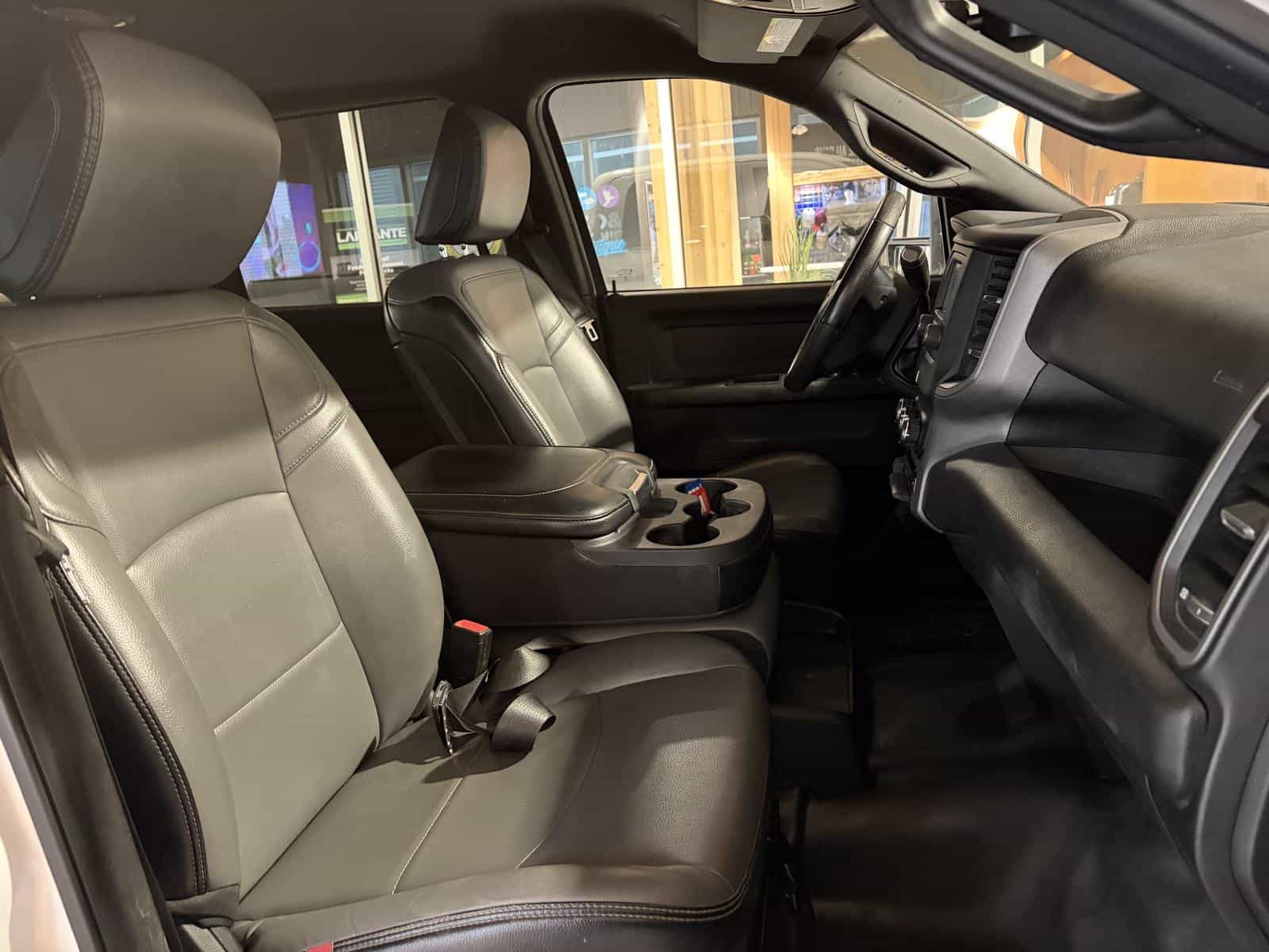 Image 13 RAM 2500 Tradesman 2023