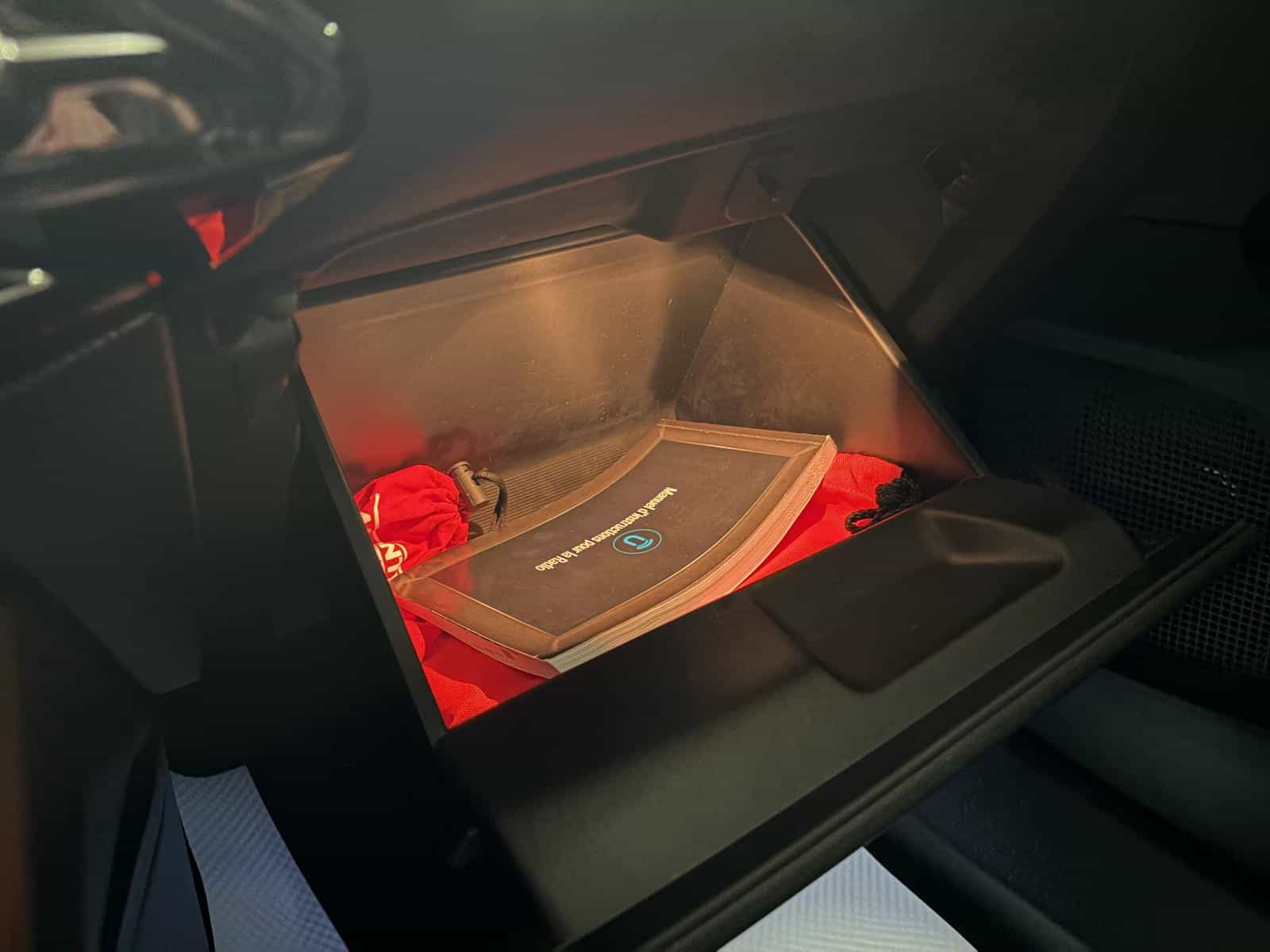 2024 Dodge Hornet R/T Plus PHEV - Image 28