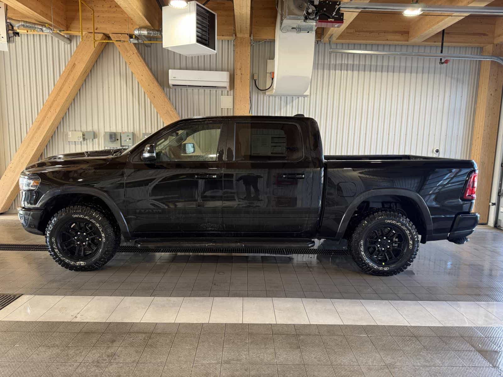 Image 4 RAM 1500 Rebel 2026