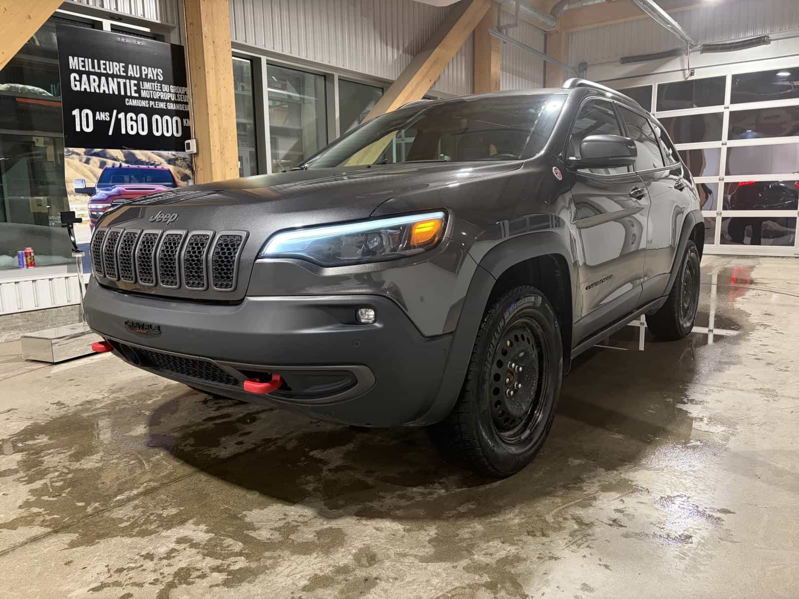 Image 2 Jeep Cherokee Trailhawk 2019