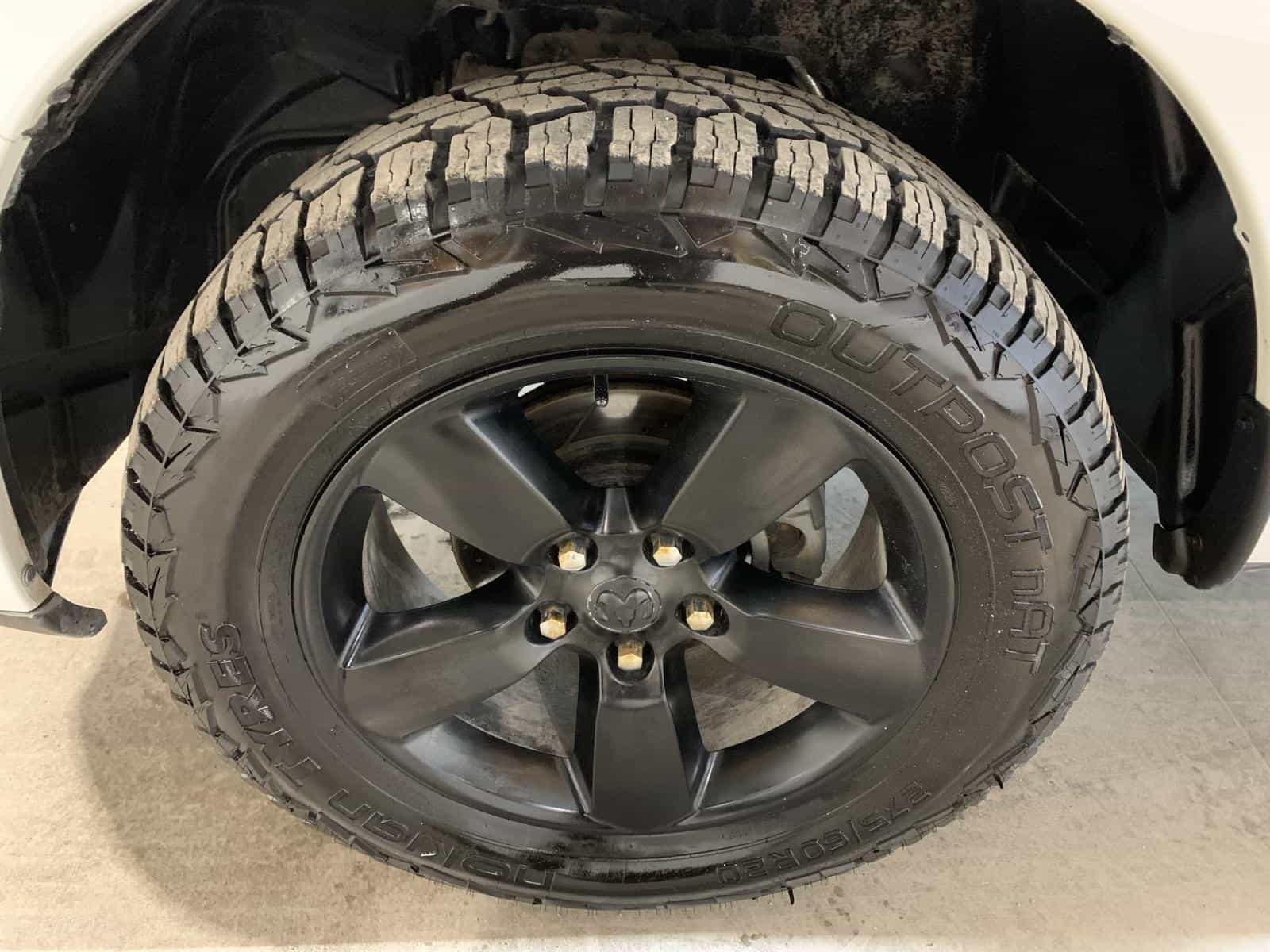 Image 8 RAM 1500 Classic ST 2019