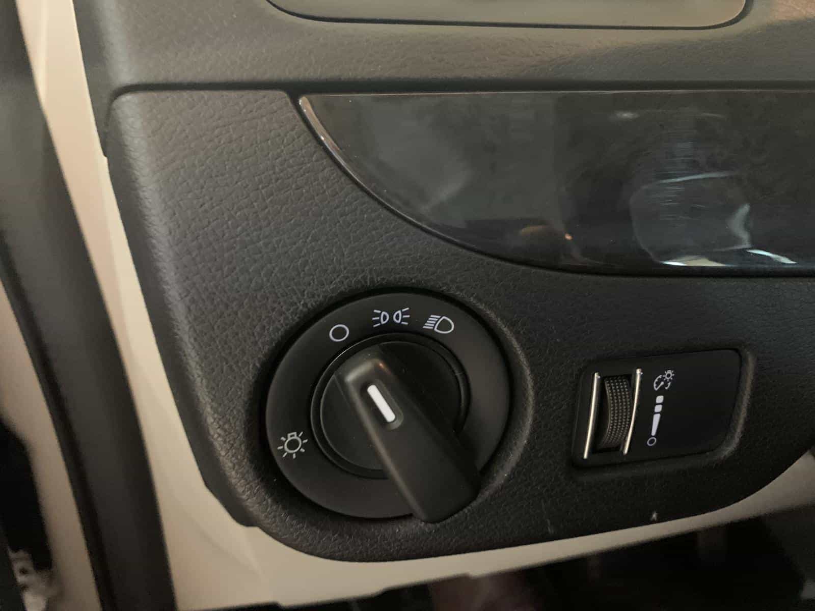 2016 Dodge Grand Caravan Canada Value Package - Image 20