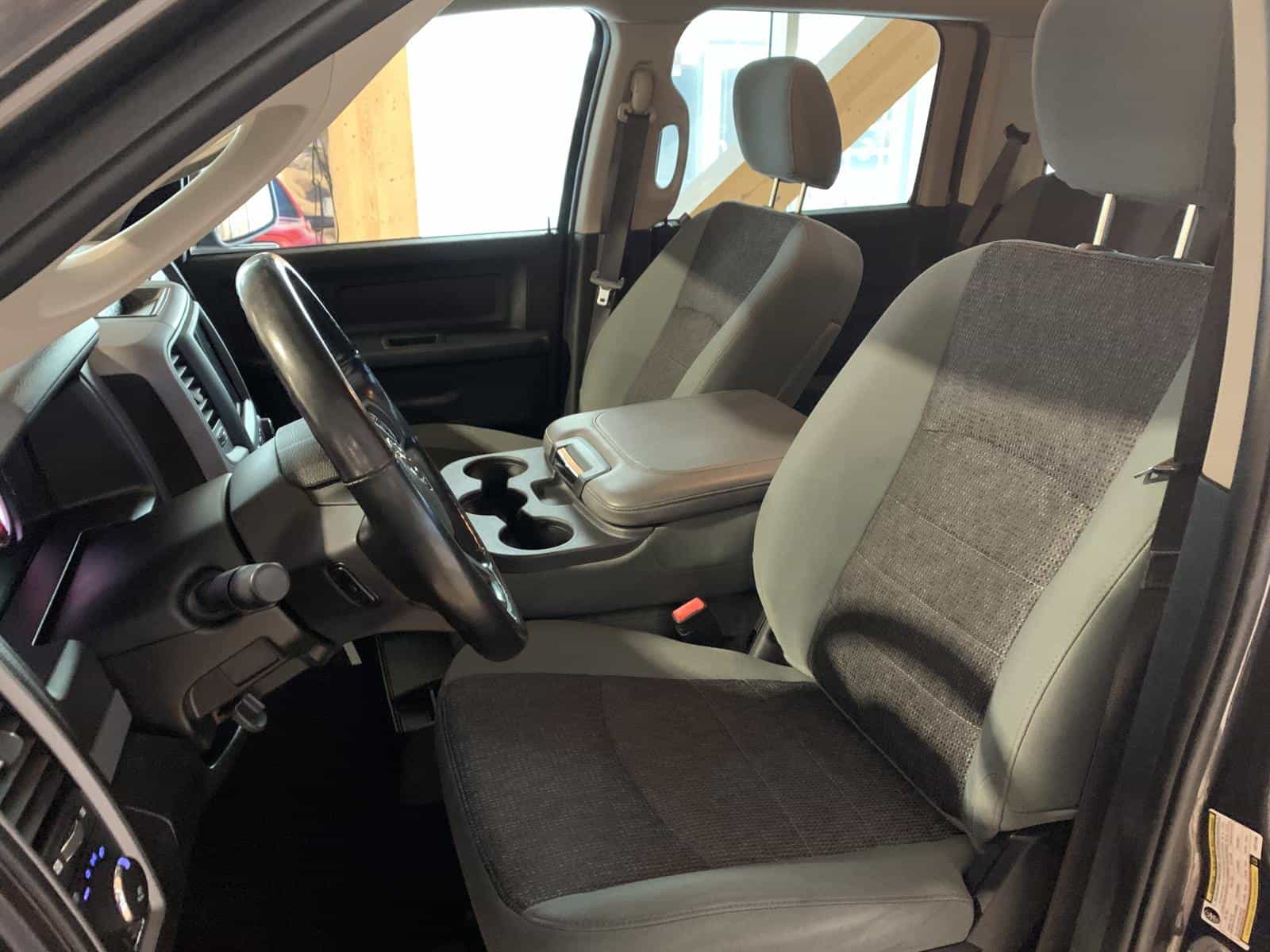 2020 RAM 1500 Classic ST - Image 11