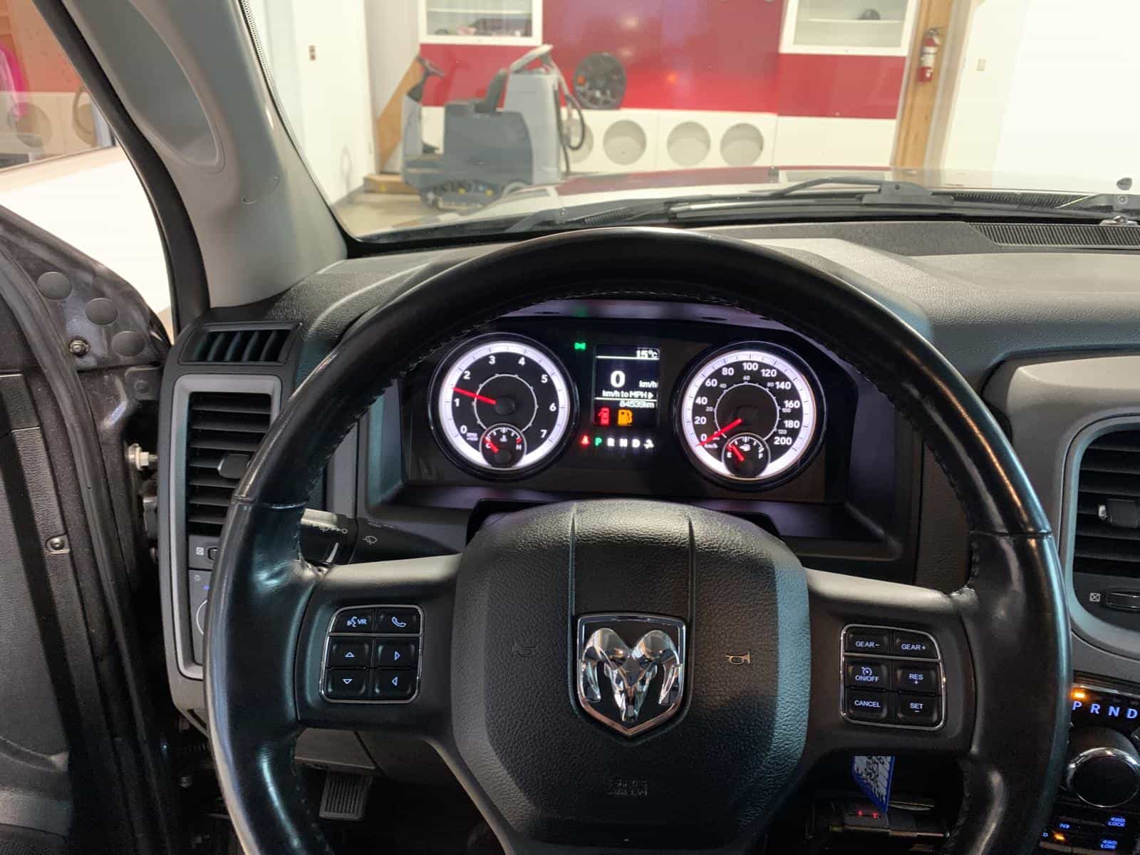 Image 15 RAM 1500 Classic ST 2020