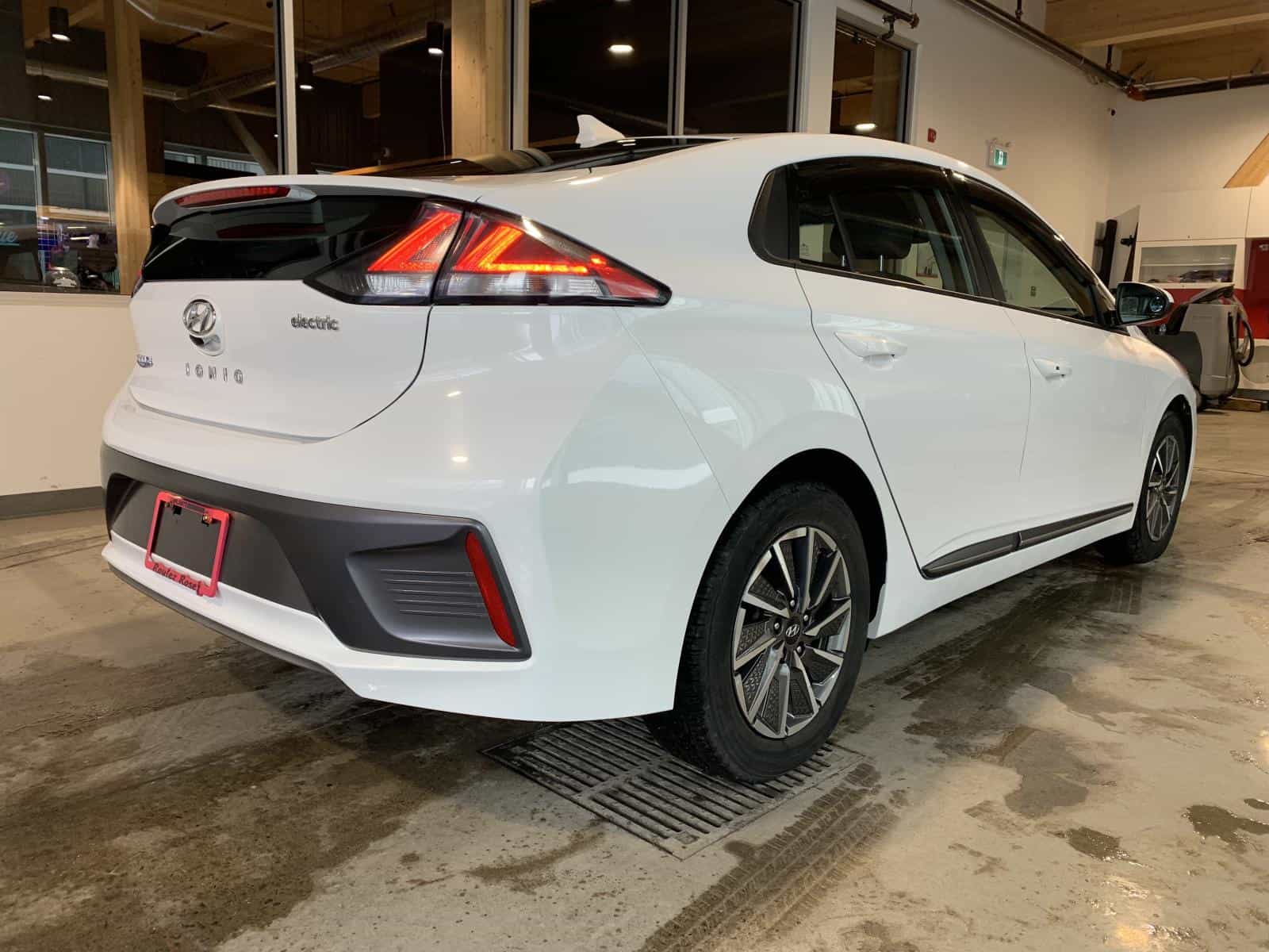 Image 5 Hyundai Ioniq Preferred 2021