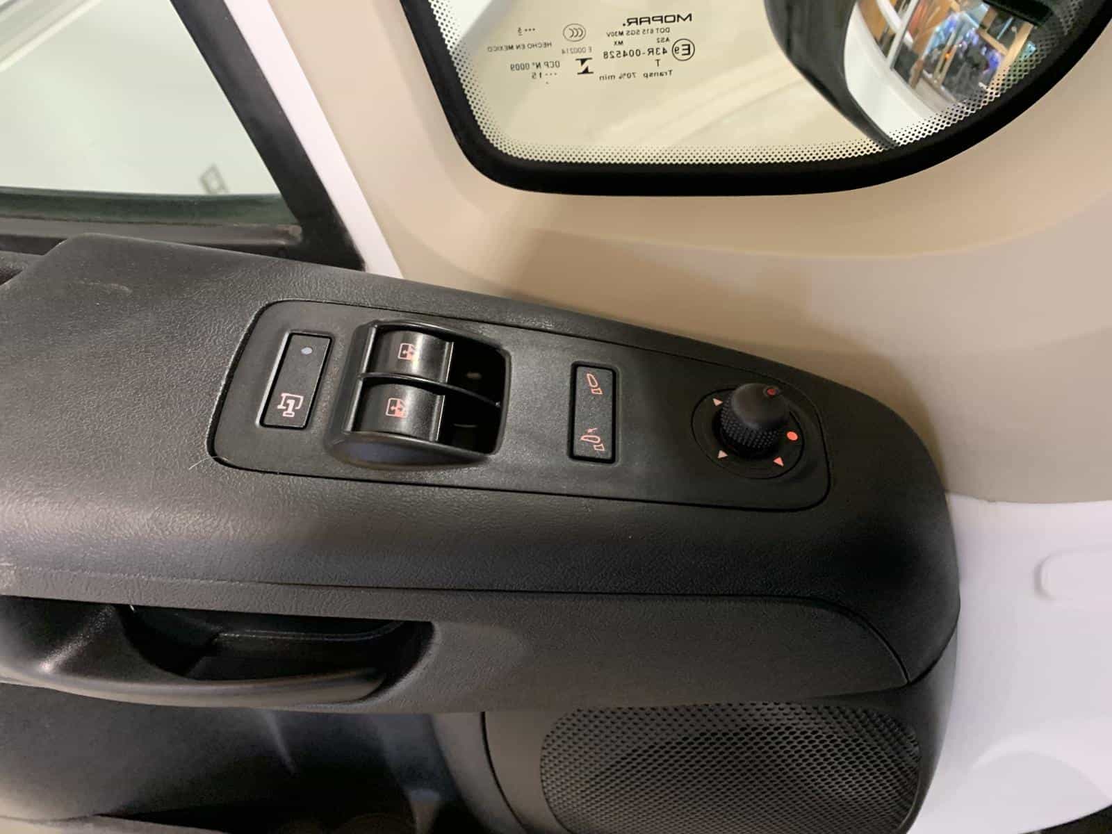 2015 RAM ProMaster 1500 Std Roof - Image 23