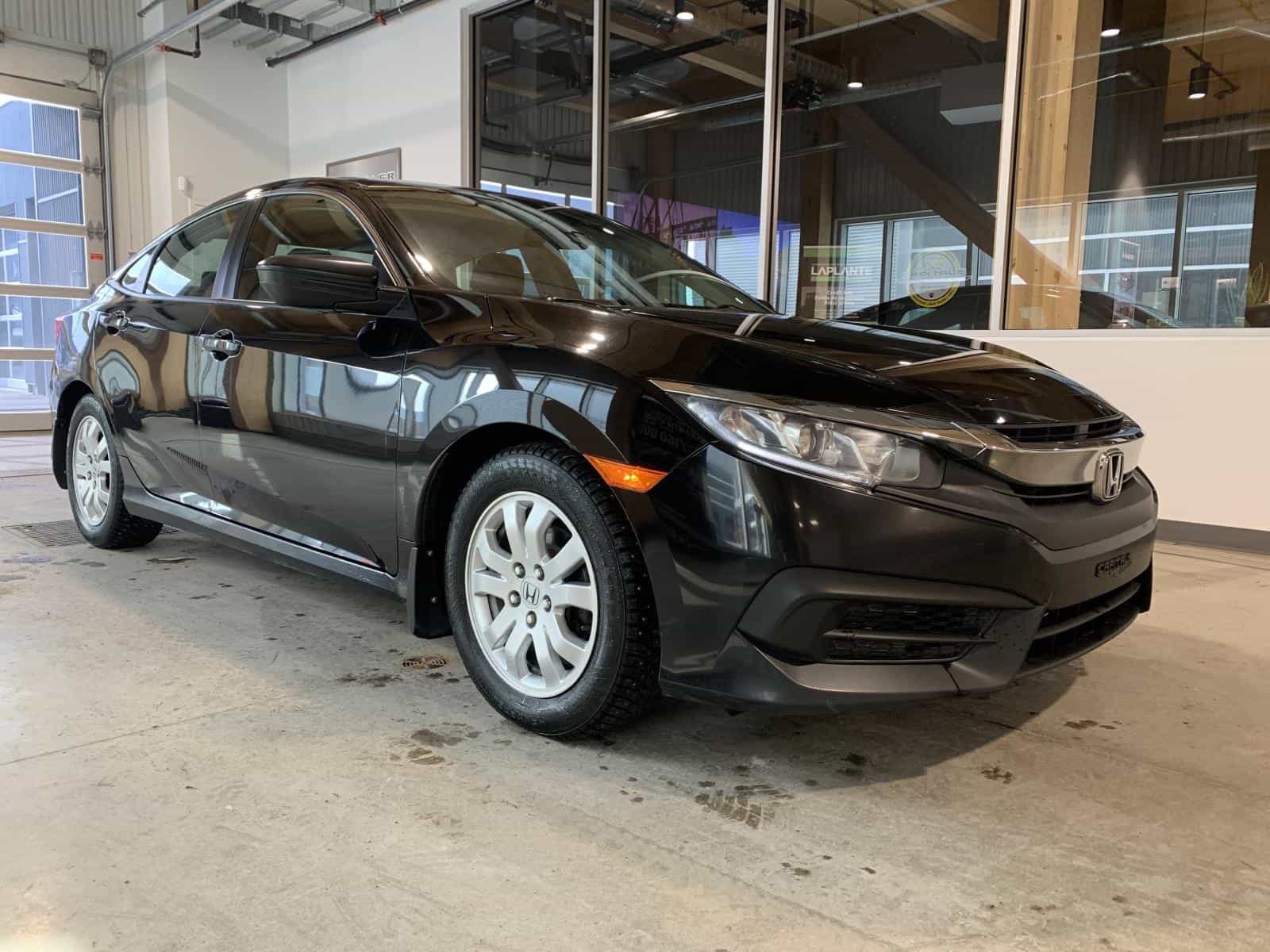 Image 6 Honda Civic DX 2017